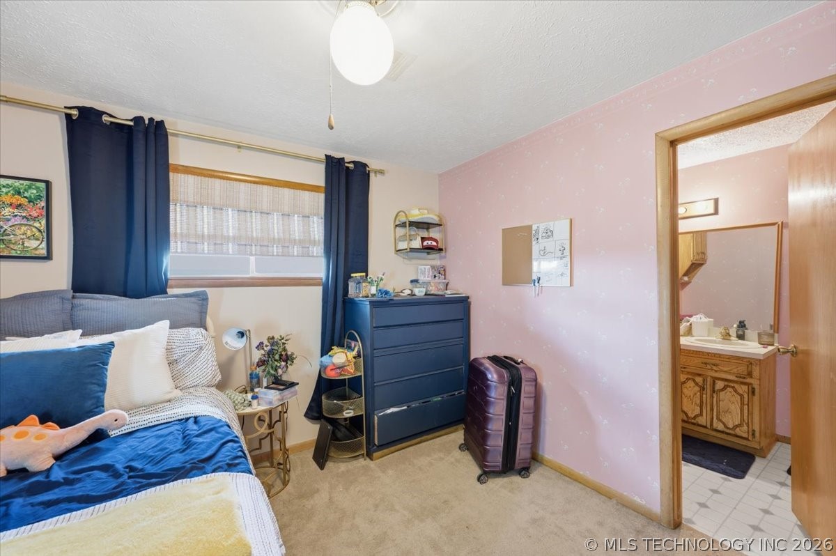 108 W Paul Street Elmore City OK 73433