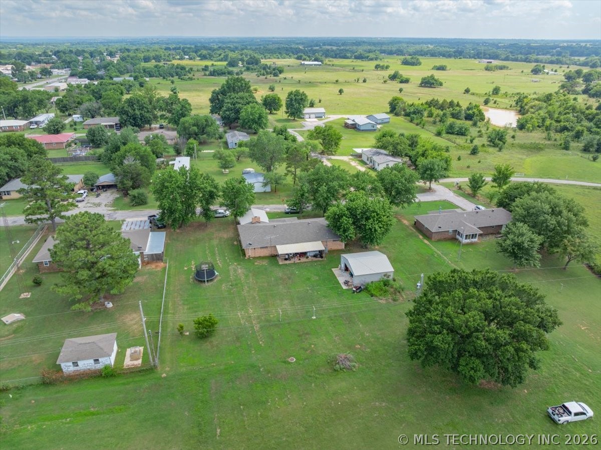 108 W Paul Street Elmore City OK 73433