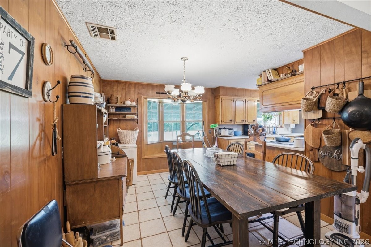 108 W Paul Street Elmore City OK 73433