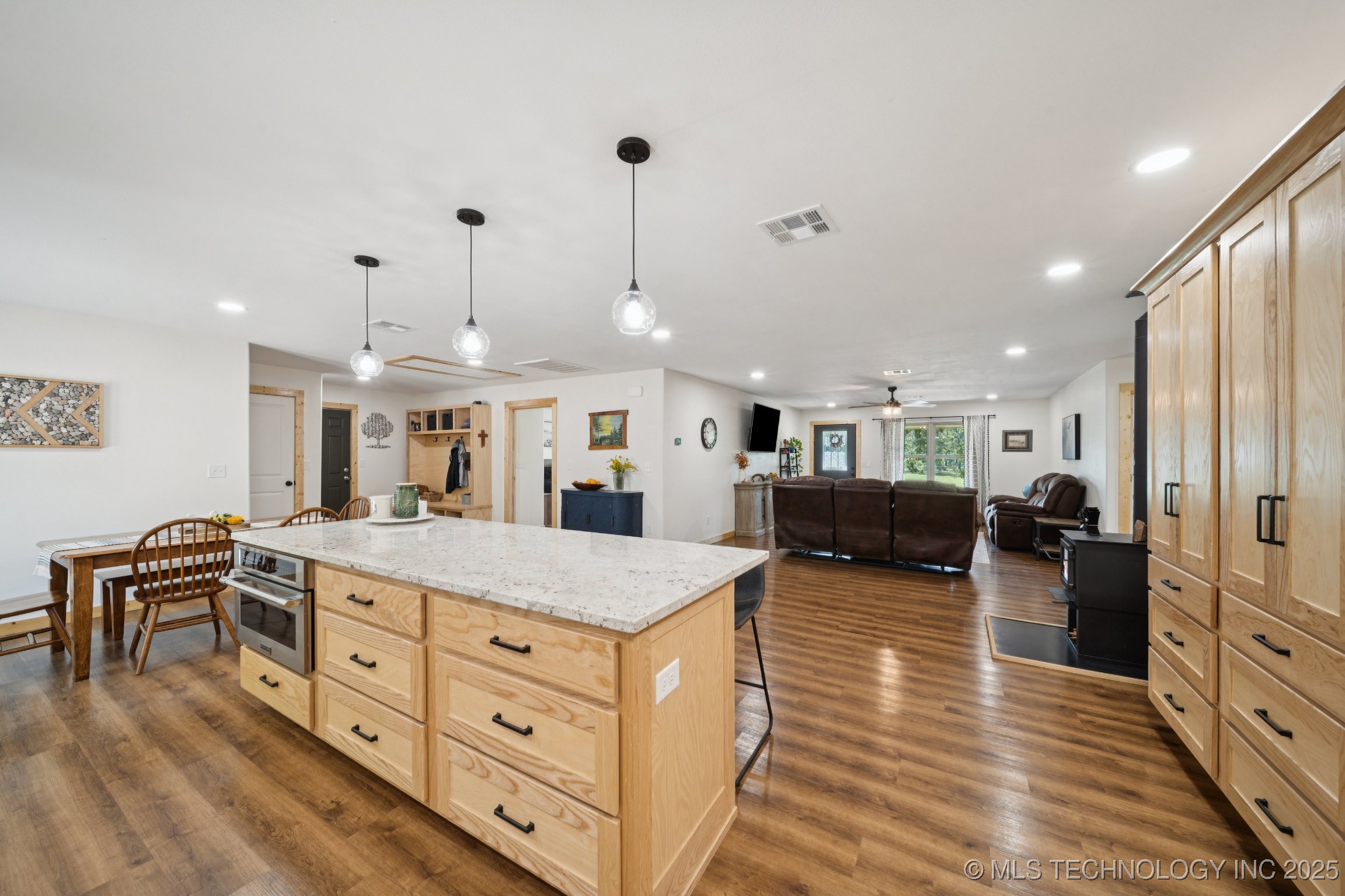 3340 SE 1083 Road Red Oak OK 74563