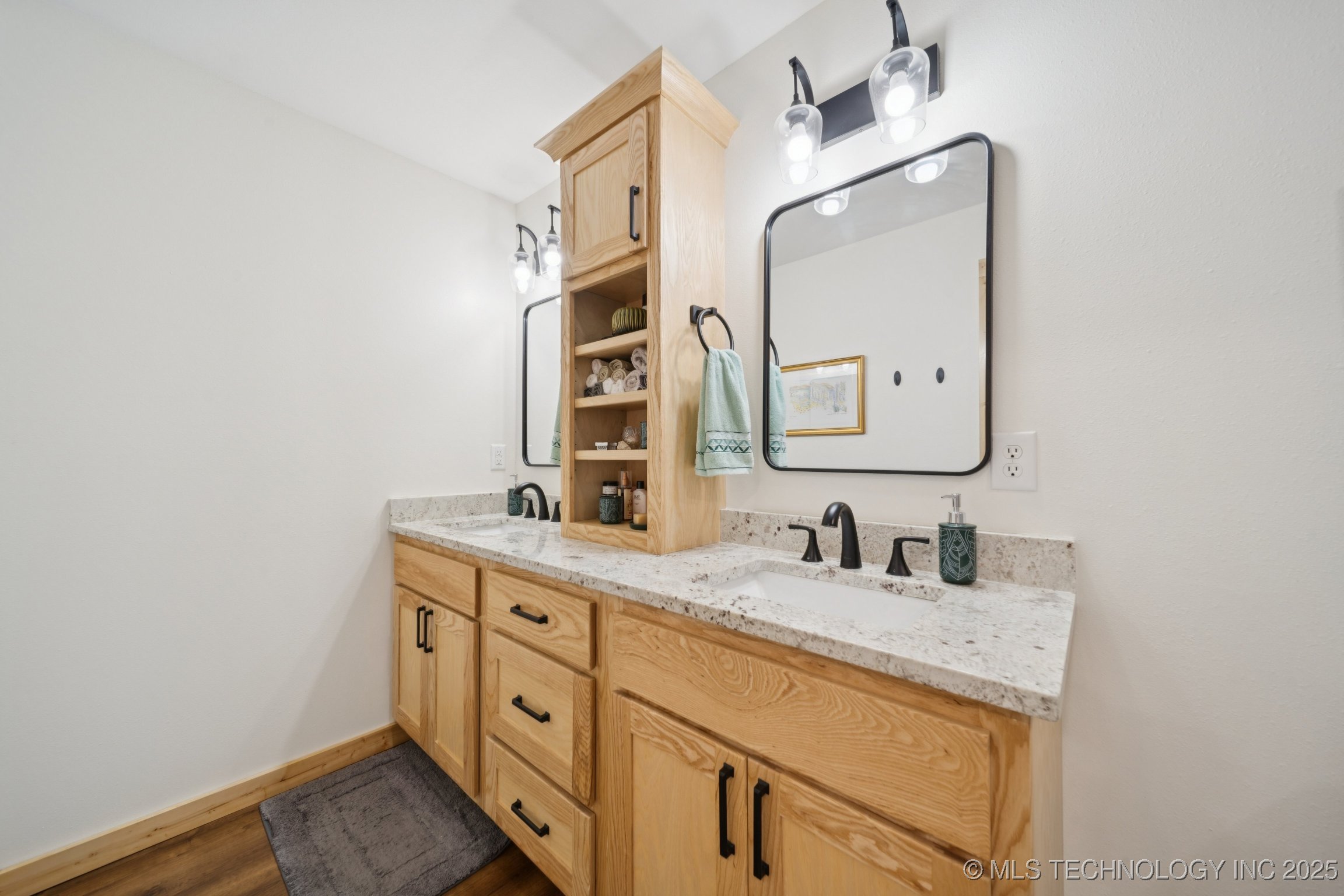 3340 SE 1083 Road Red Oak OK 74563