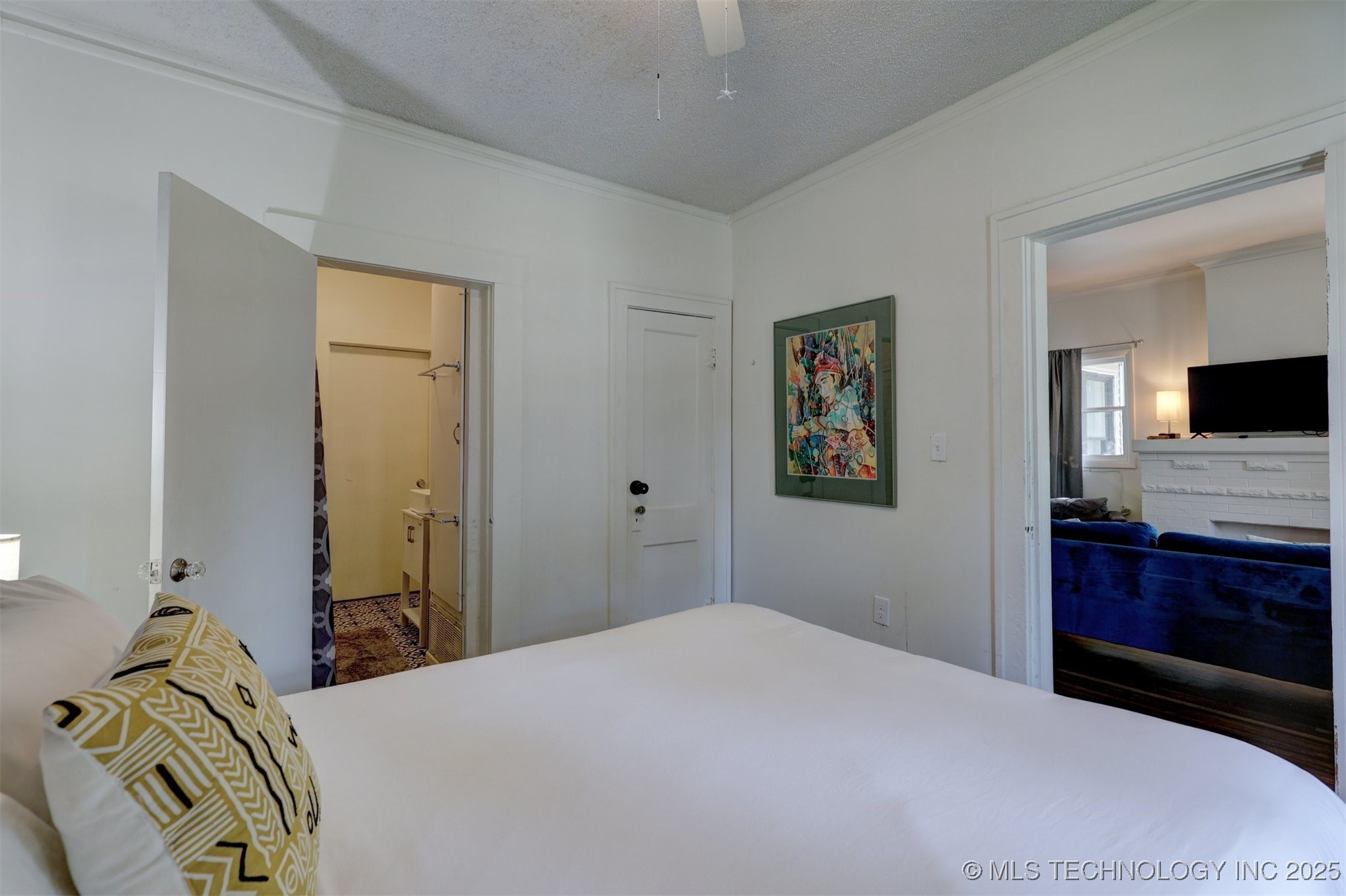 2015 W Easton Street Tulsa OK 74127