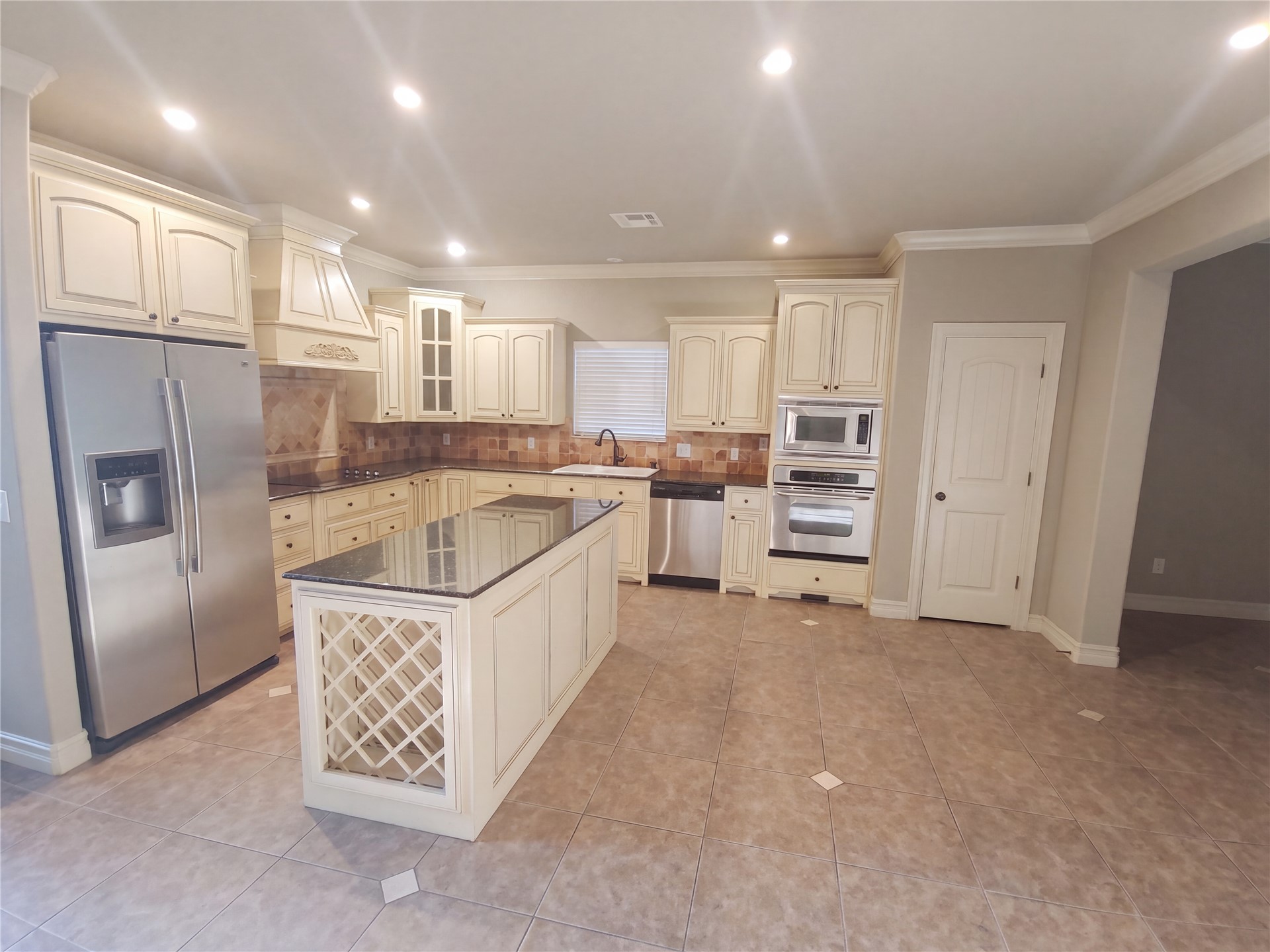 3908 N Pine Avenue Broken Arrow OK 74012
