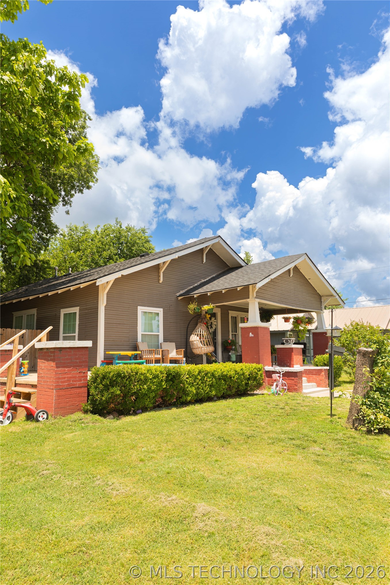 423 S Johnston Street Ada OK 74820
