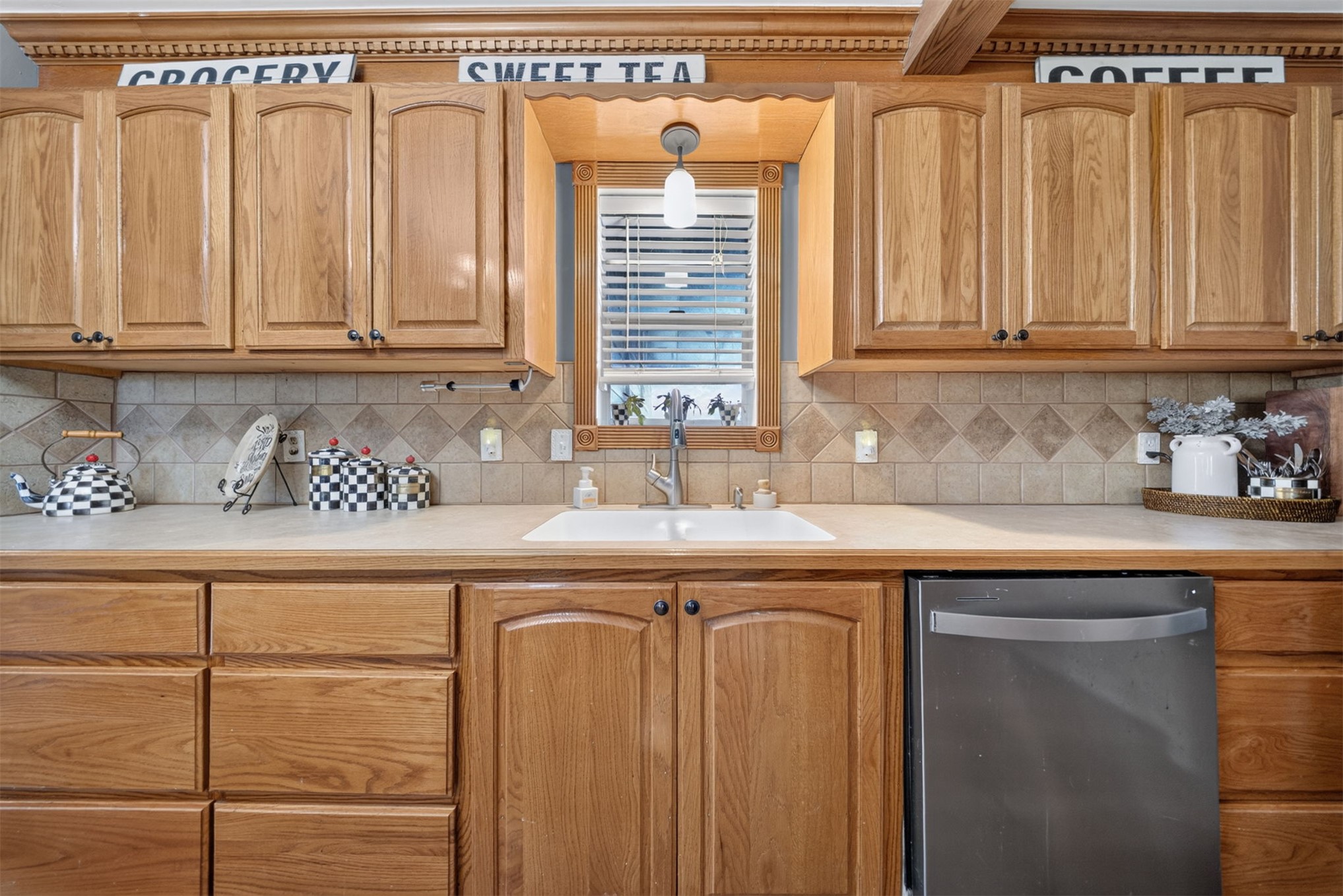 2541 W 430 Road Adair OK 74330