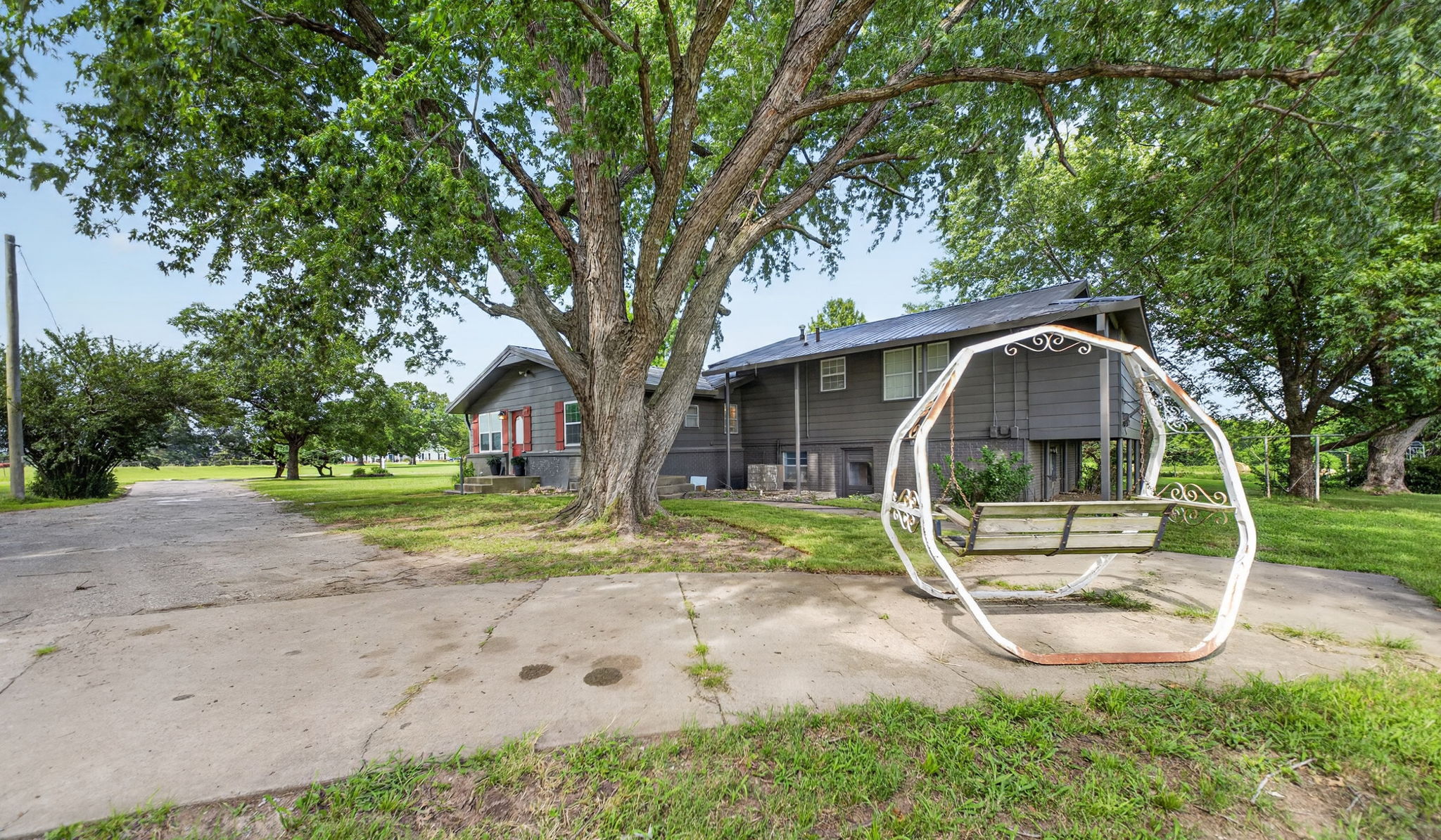 2541 W 430 Road Adair OK 74330