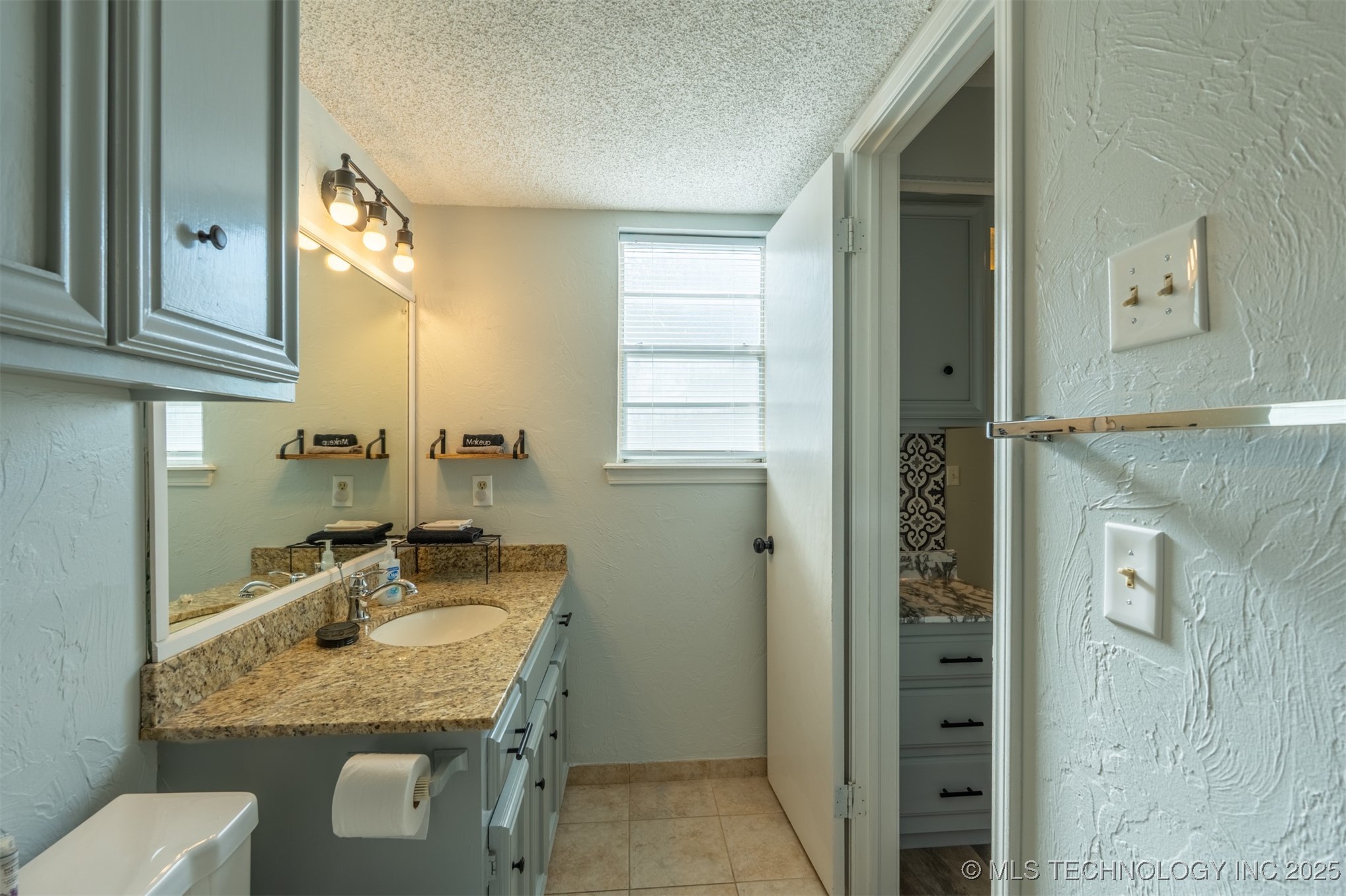 8104 S Quebec Avenue Tulsa OK 74137