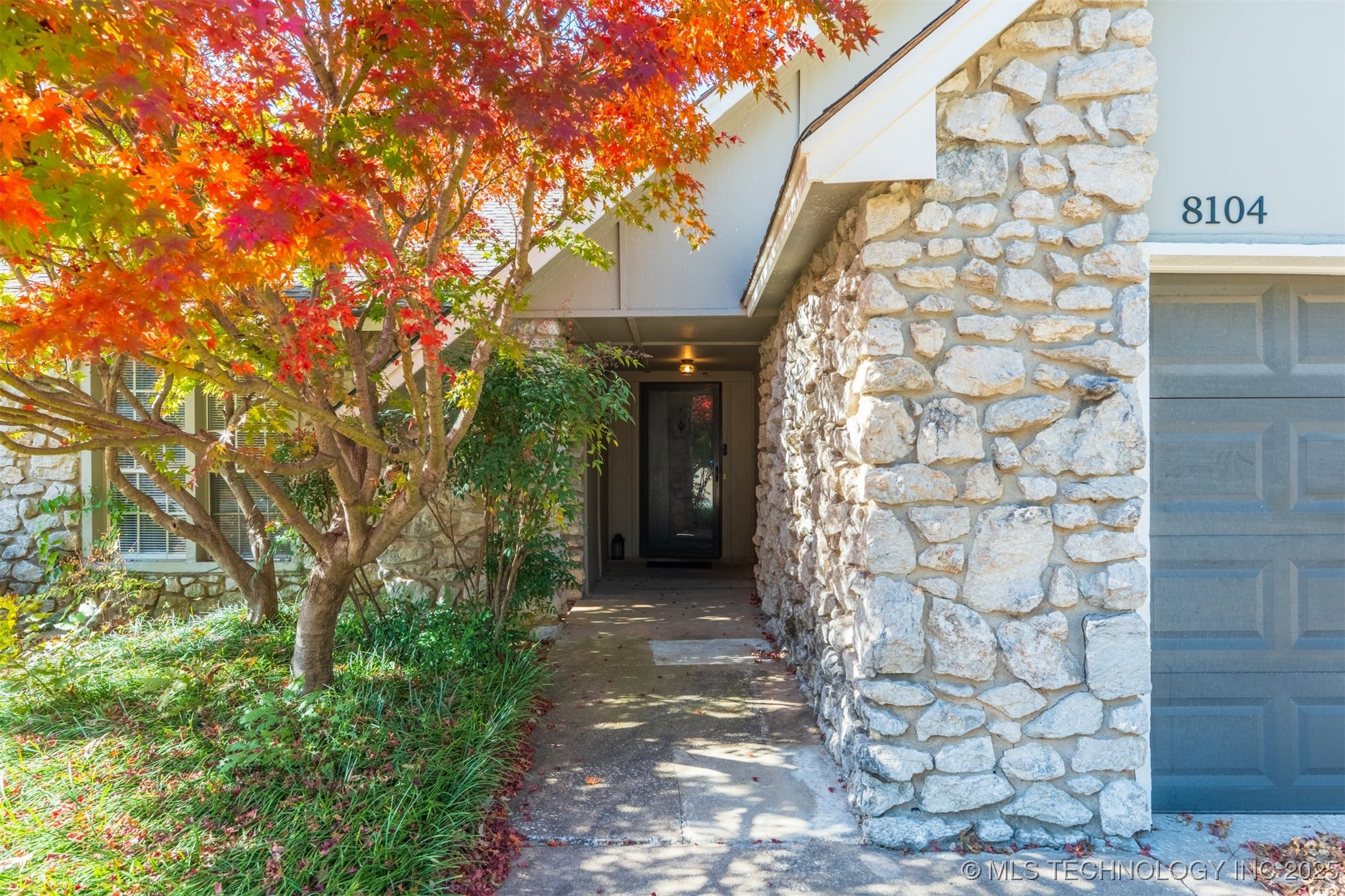 8104 S Quebec Avenue Tulsa OK 74137