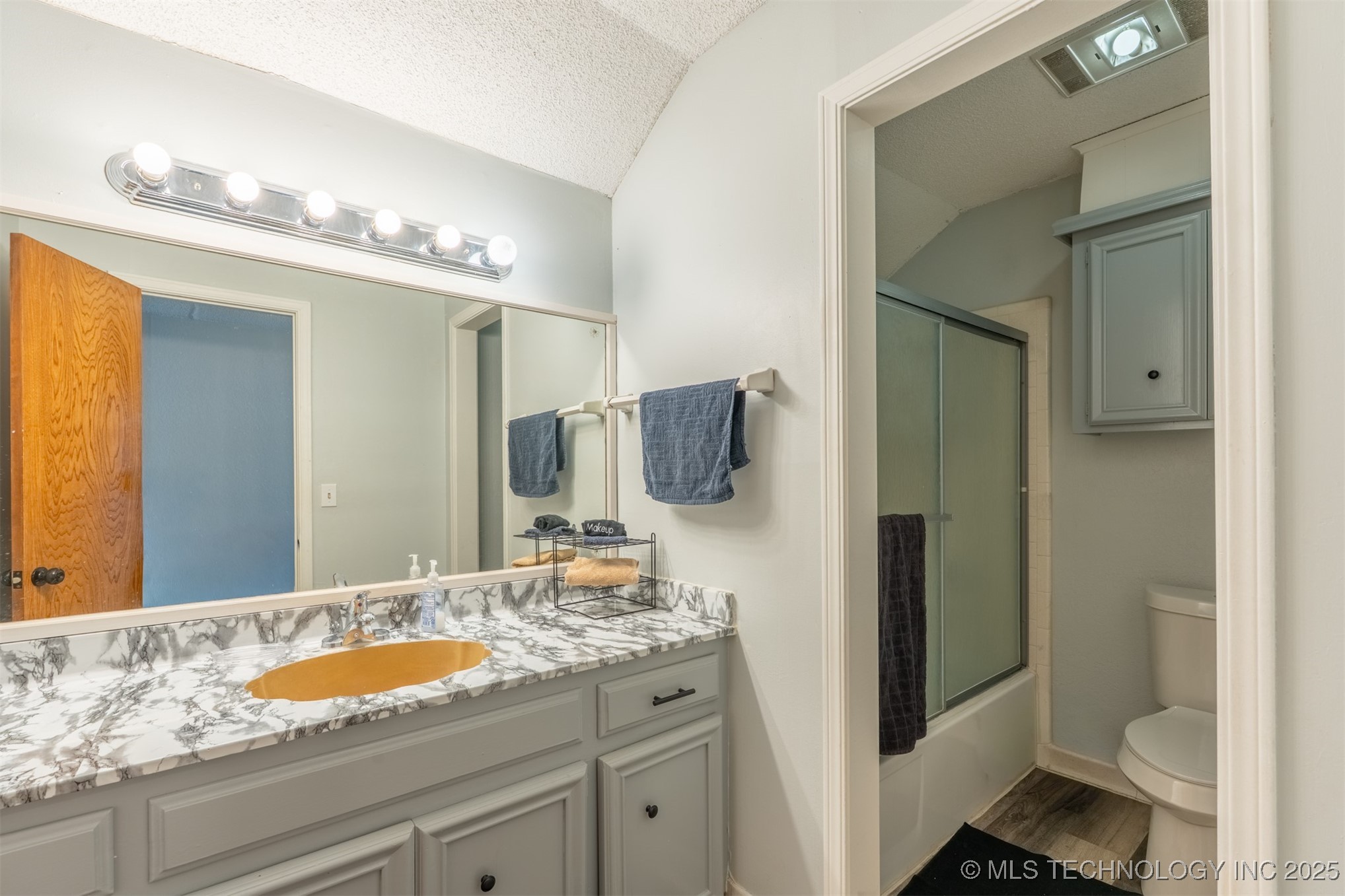 8104 S Quebec Avenue Tulsa OK 74137