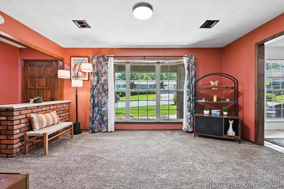 814 Sunset Strip Miami OK 74354