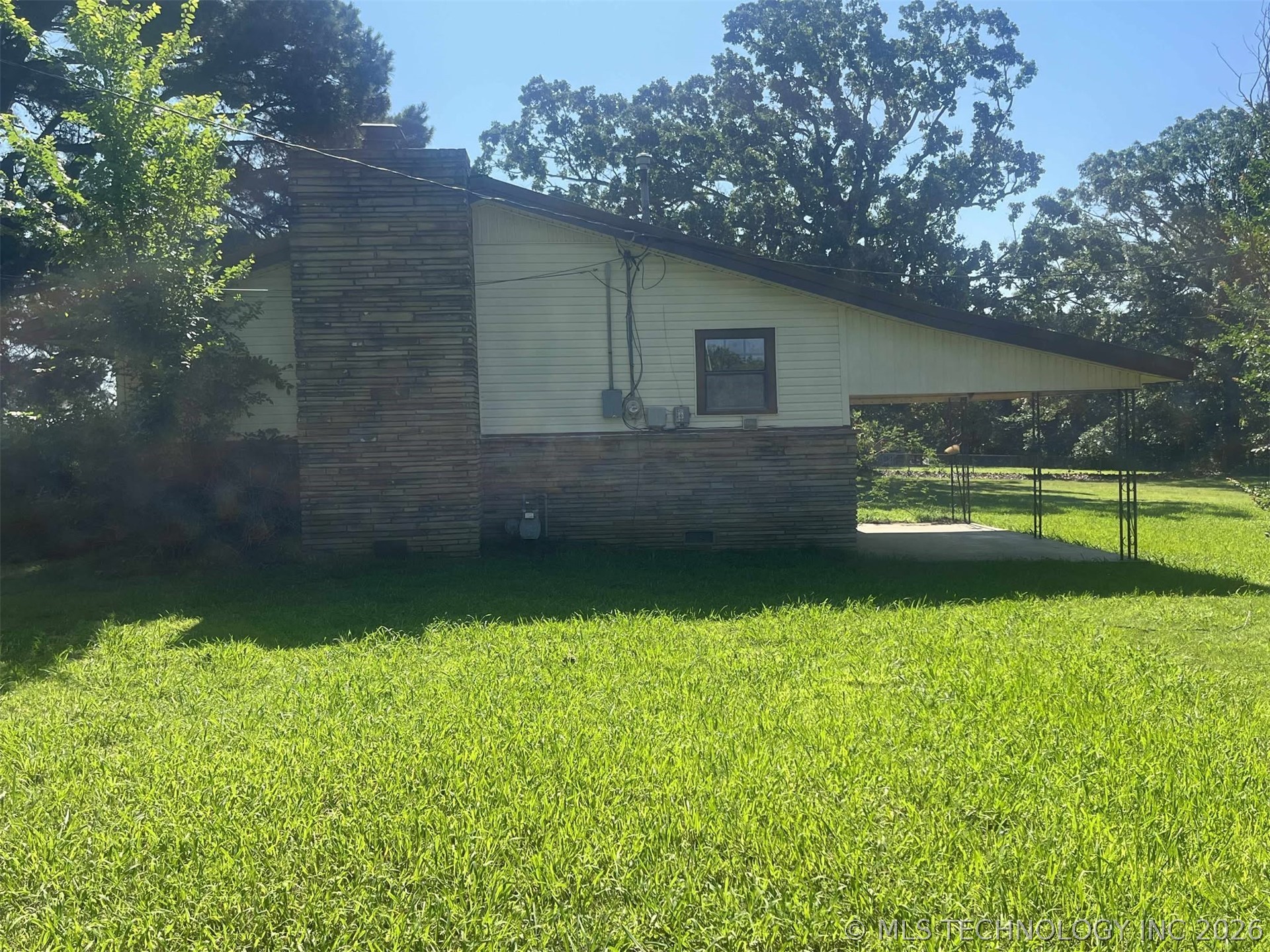 10650 W Hwy 9 Highway Whitefield OK 74462