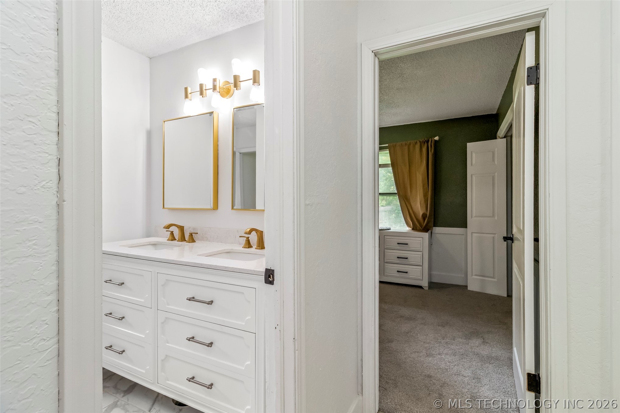 1000 S Poplar Avenue Broken Arrow OK 74012