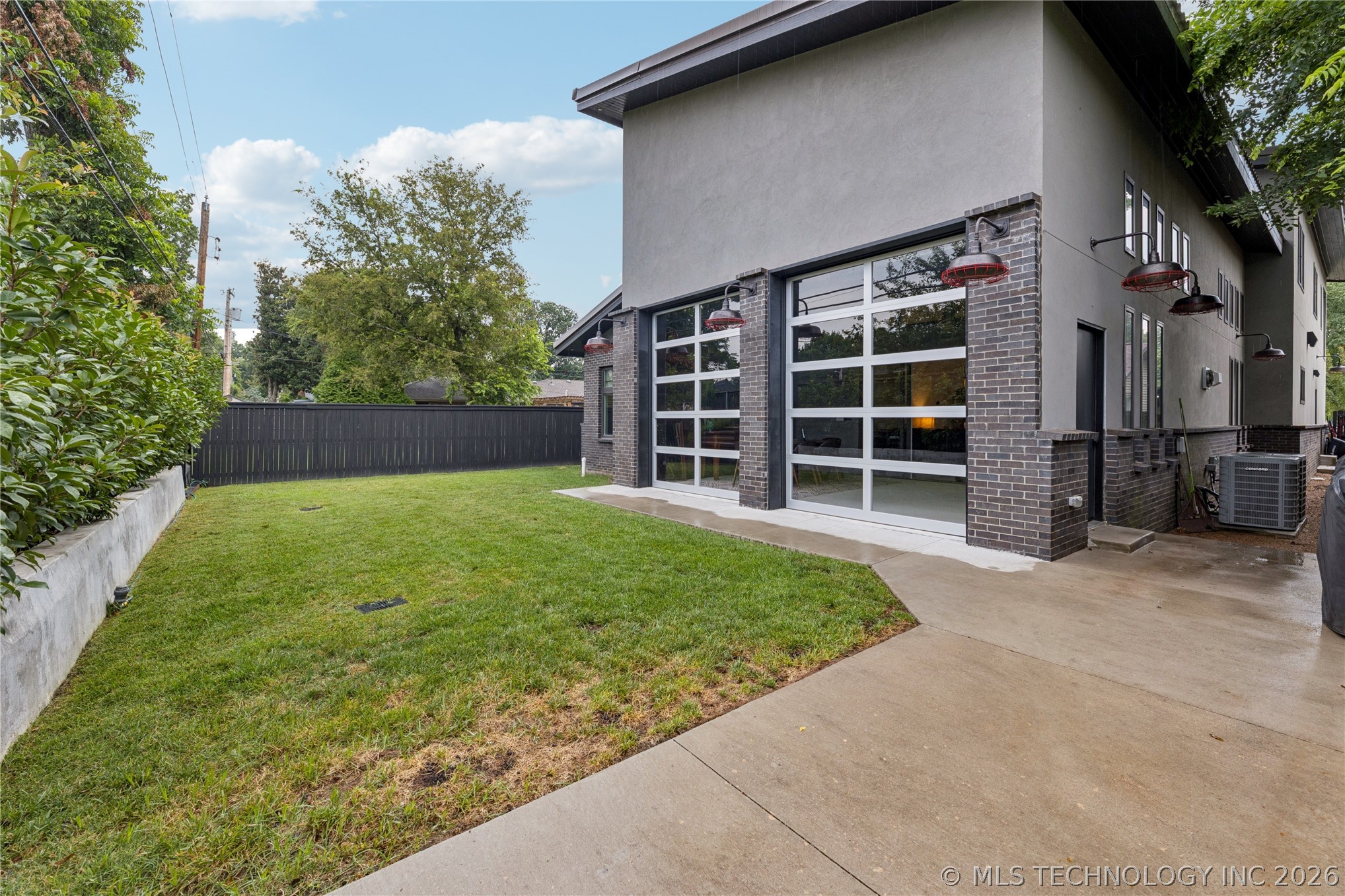 1433 E 38th Street Tulsa OK 74105