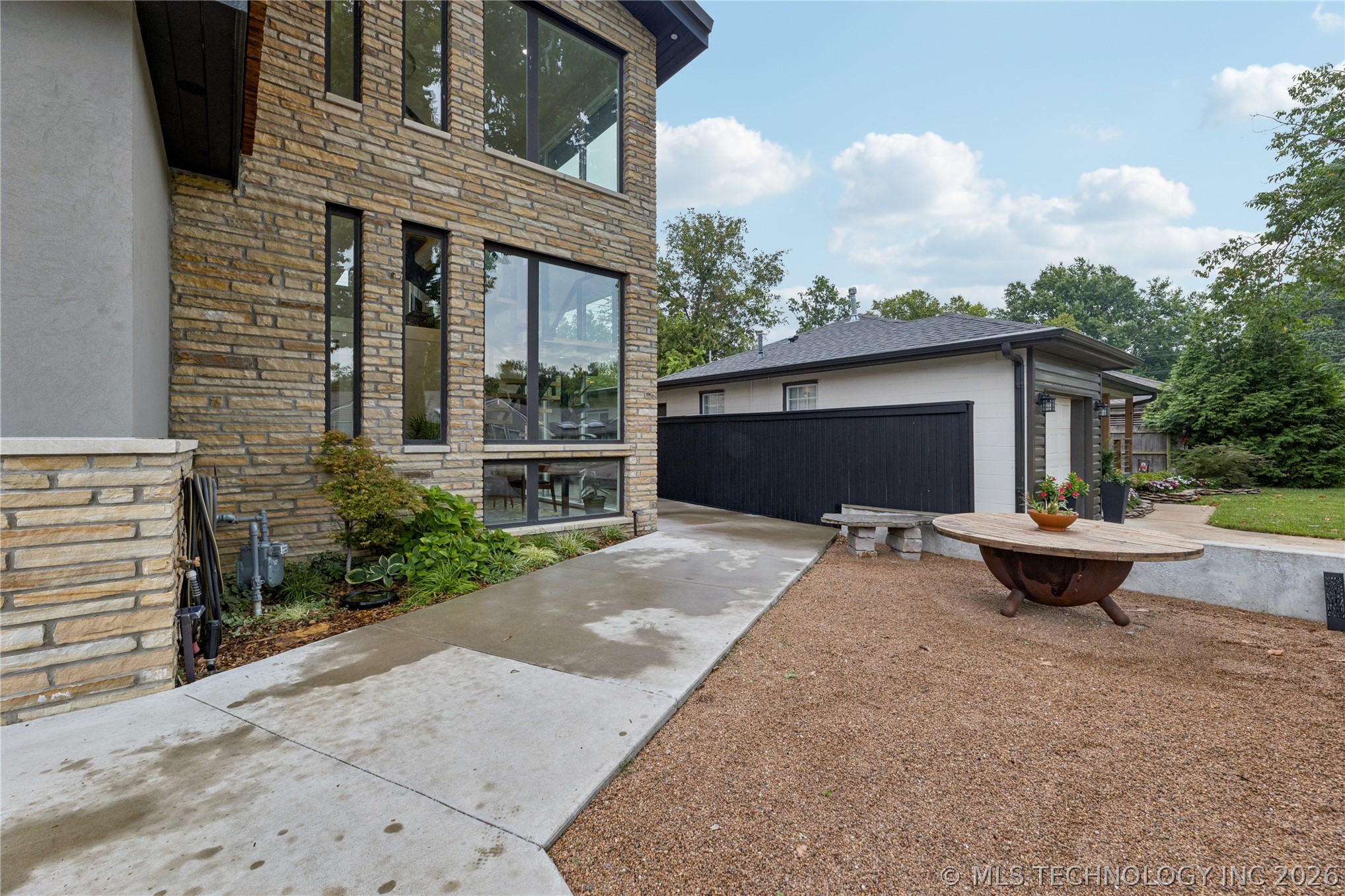 1433 E 38th Street Tulsa OK 74105