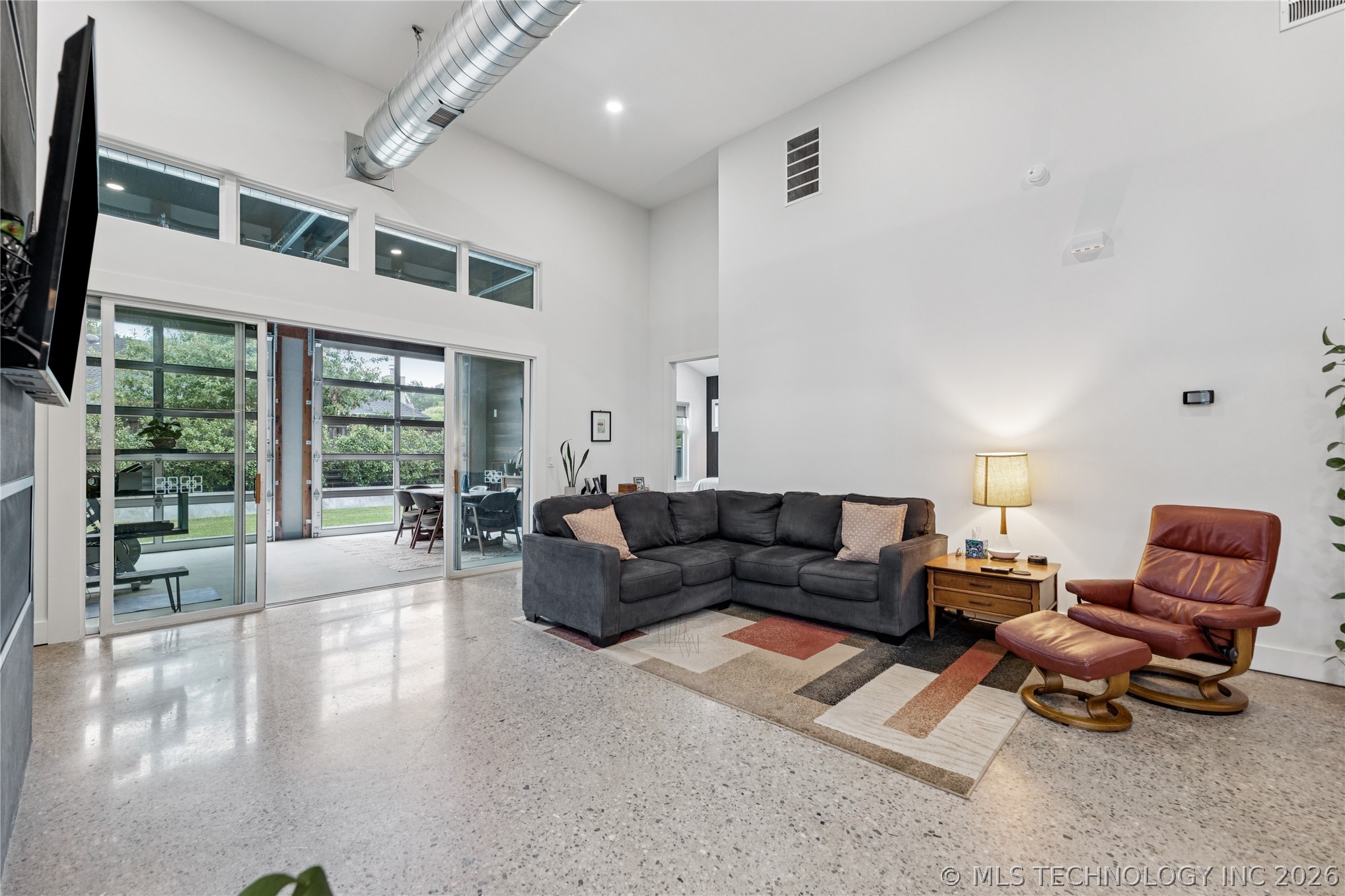 1433 E 38th Street Tulsa OK 74105