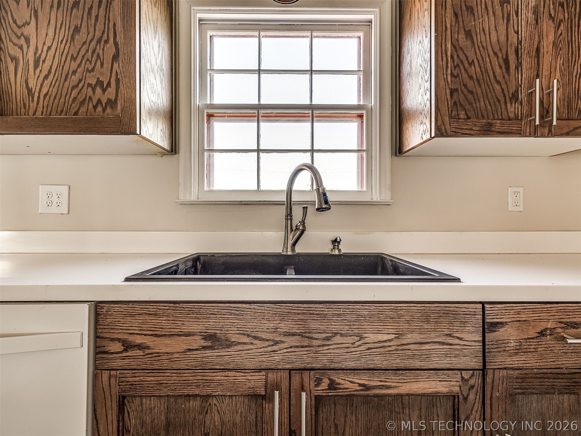 3923 E 11th Place Tulsa OK 74112