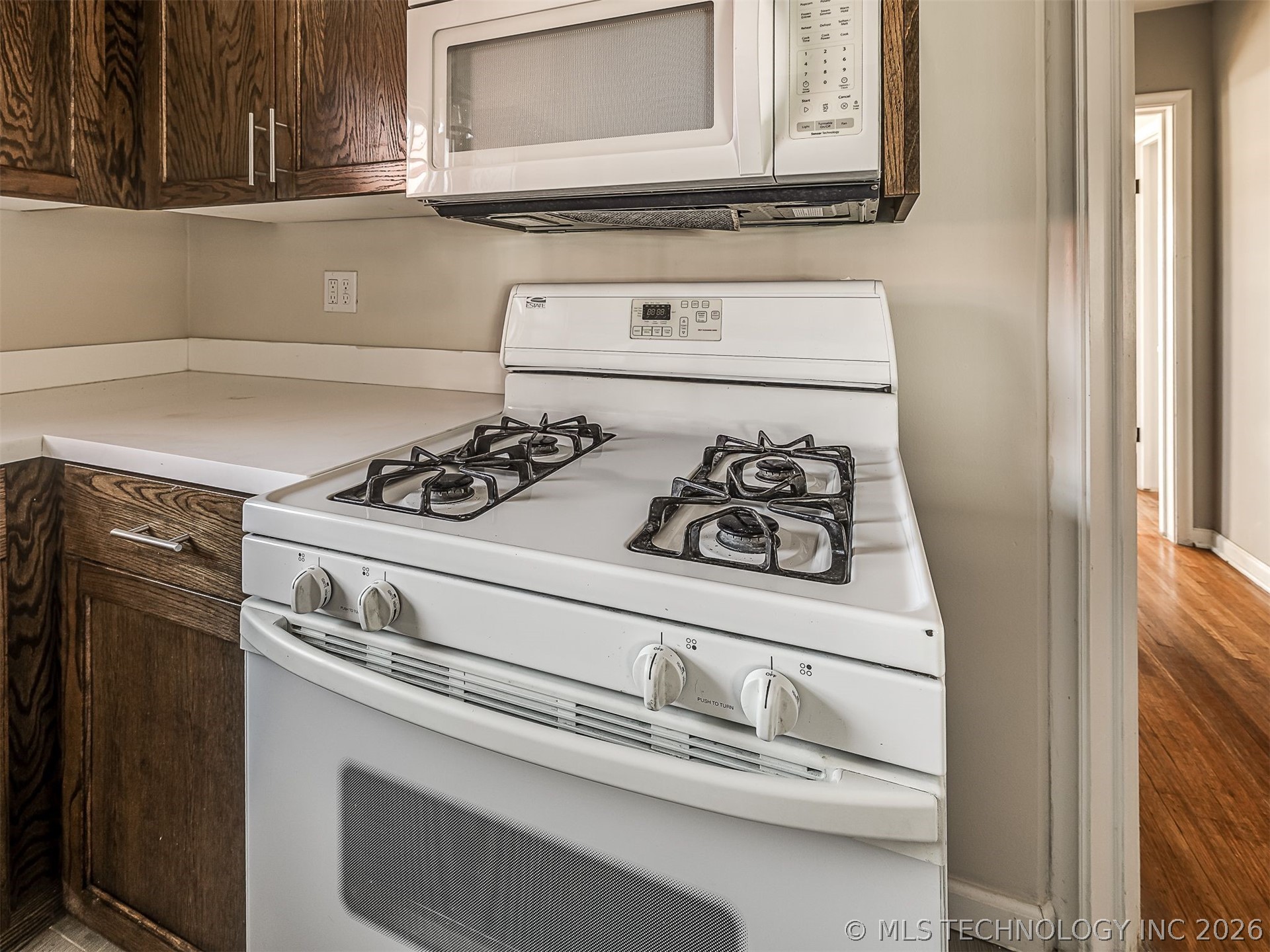 3923 E 11th Place Tulsa OK 74112