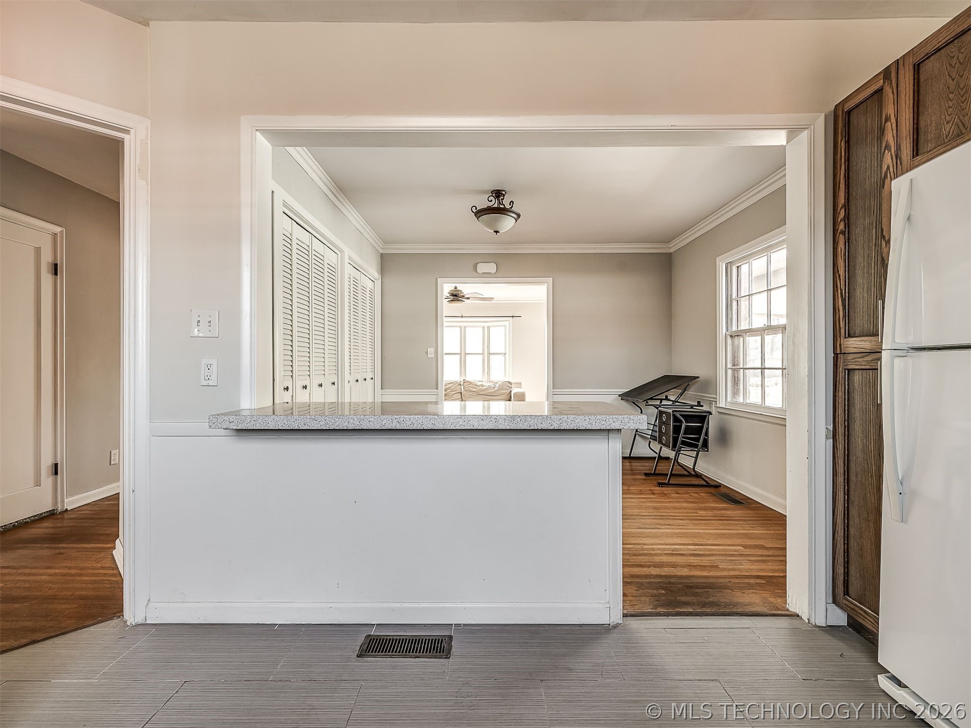3923 E 11th Place Tulsa OK 74112