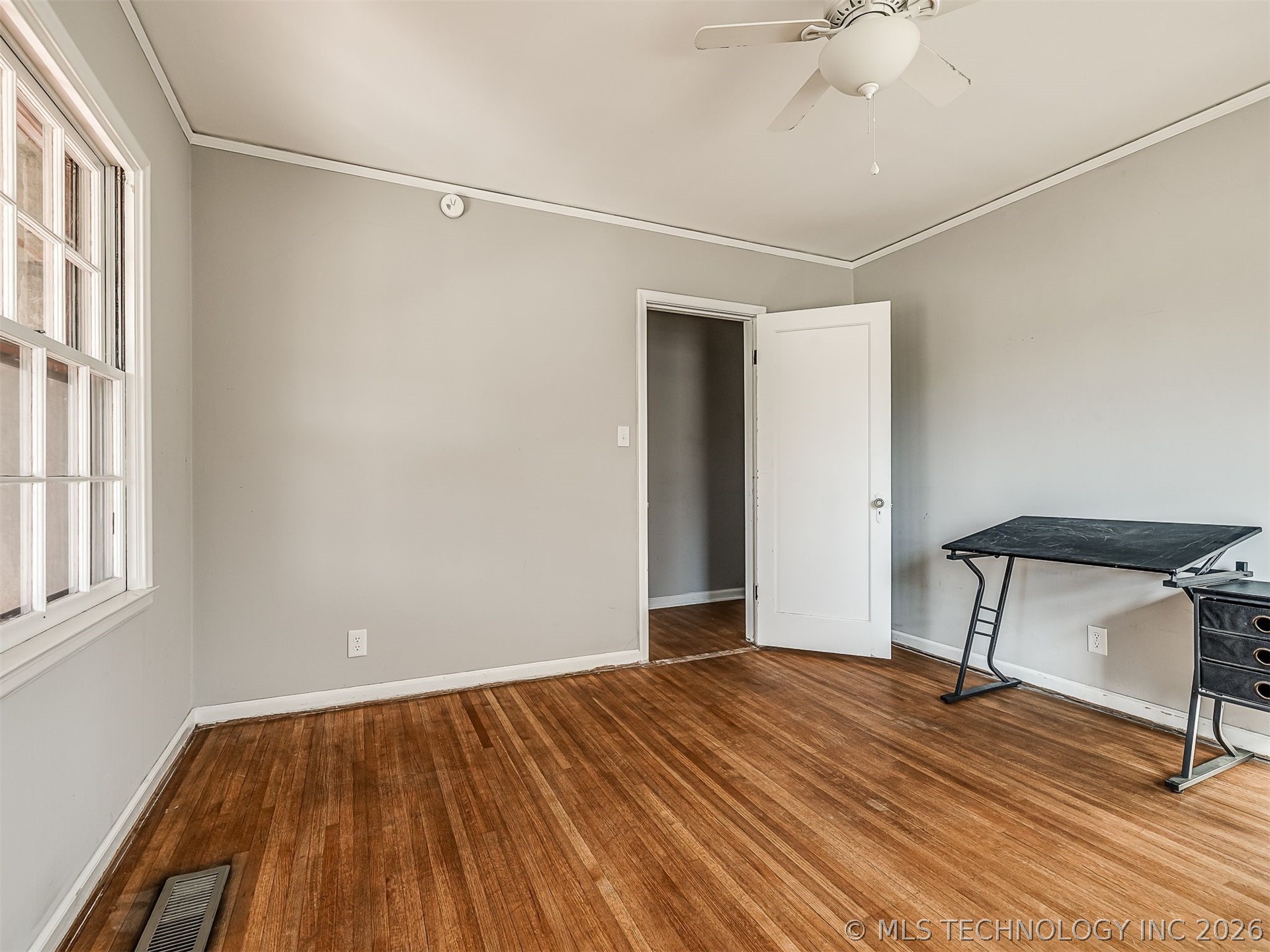 3923 E 11th Place Tulsa OK 74112