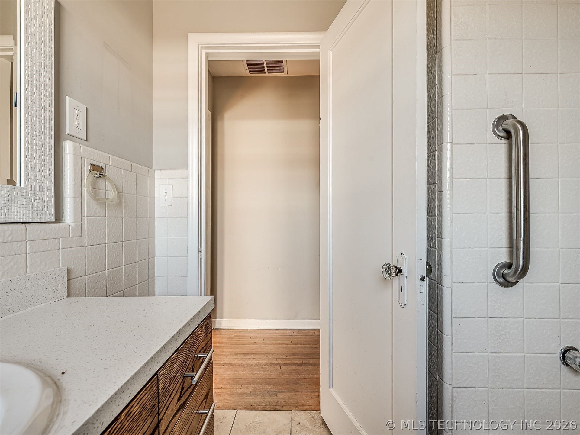 3923 E 11th Place Tulsa OK 74112