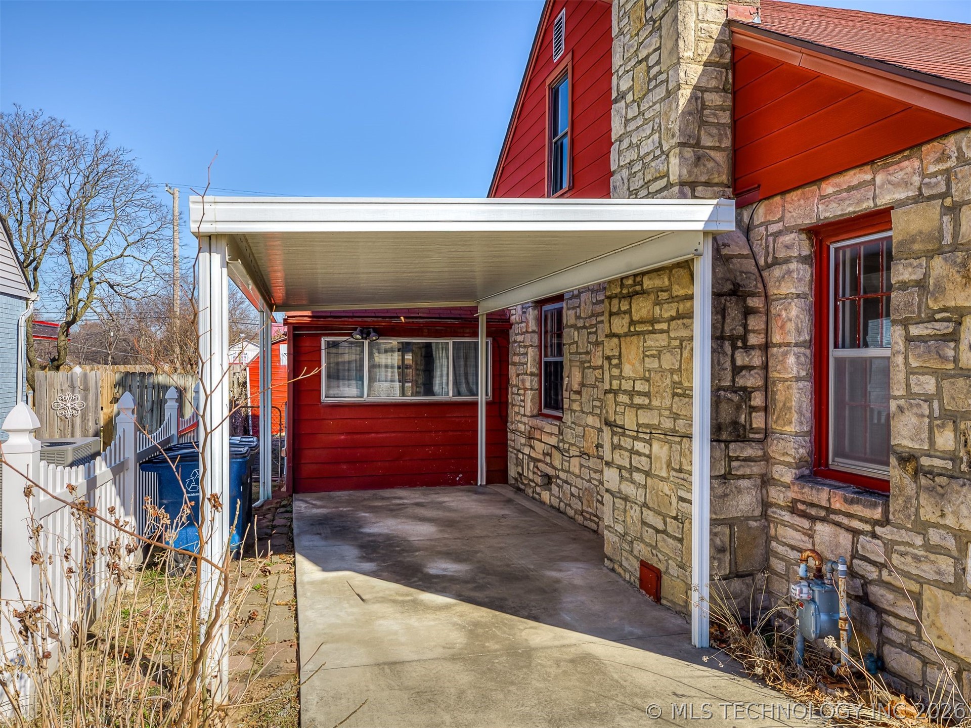 3923 E 11th Place Tulsa OK 74112