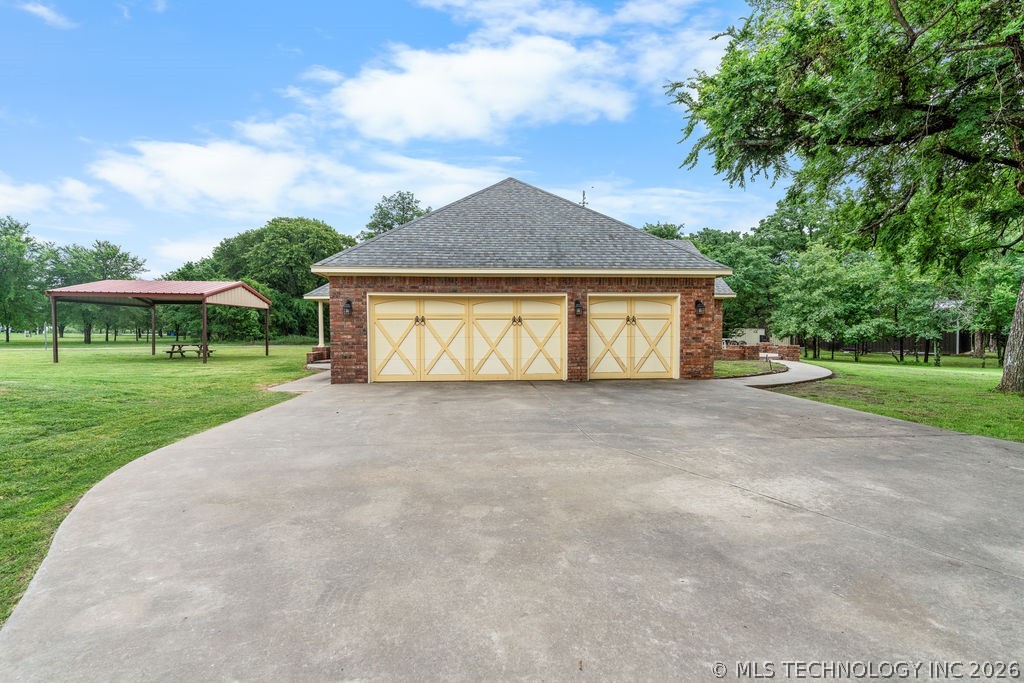 1712 Beach Landing Drive Kingston OK 73439