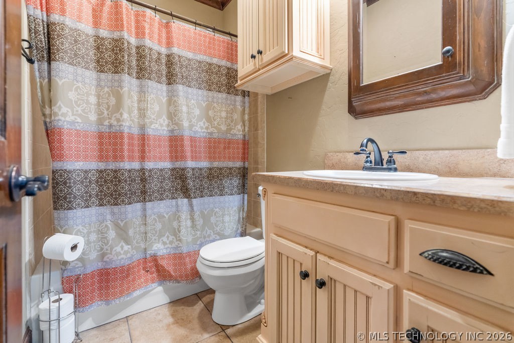 1712 Beach Landing Drive Kingston OK 73439