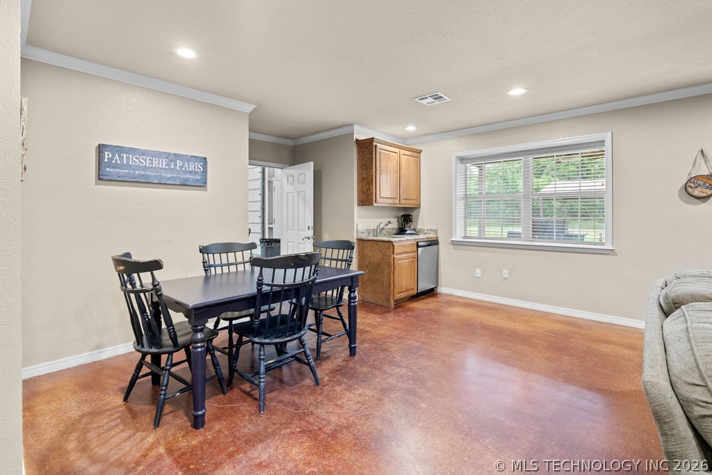 1712 Beach Landing Drive Kingston OK 73439