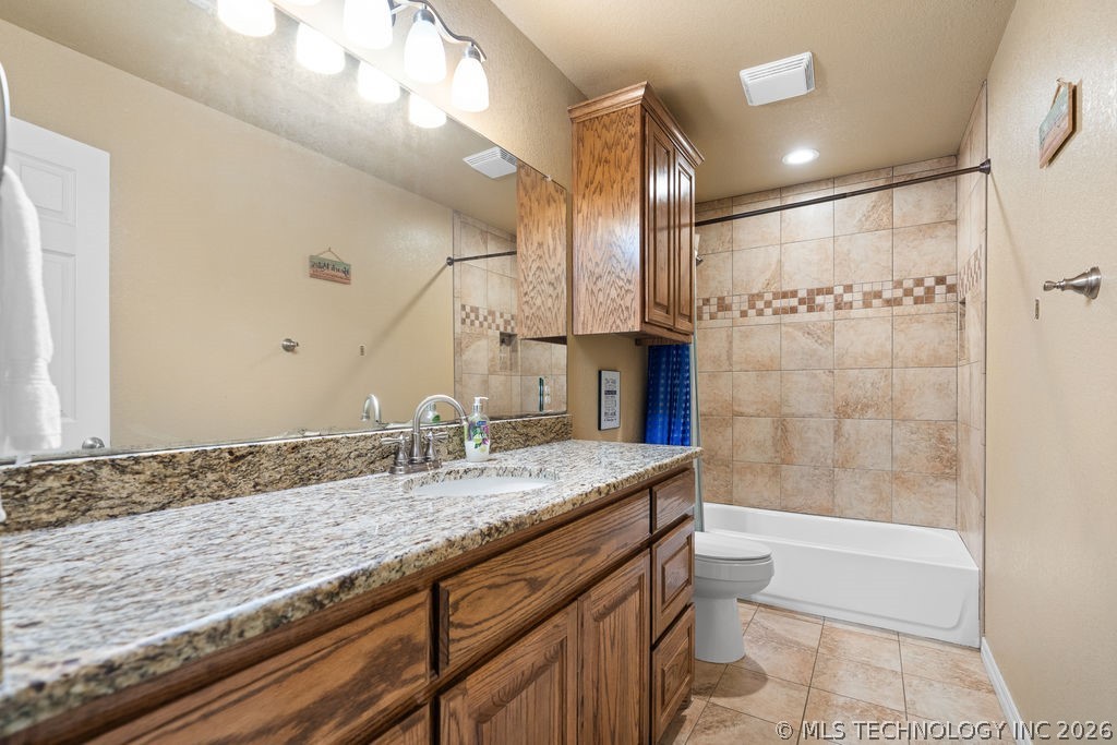 1712 Beach Landing Drive Kingston OK 73439