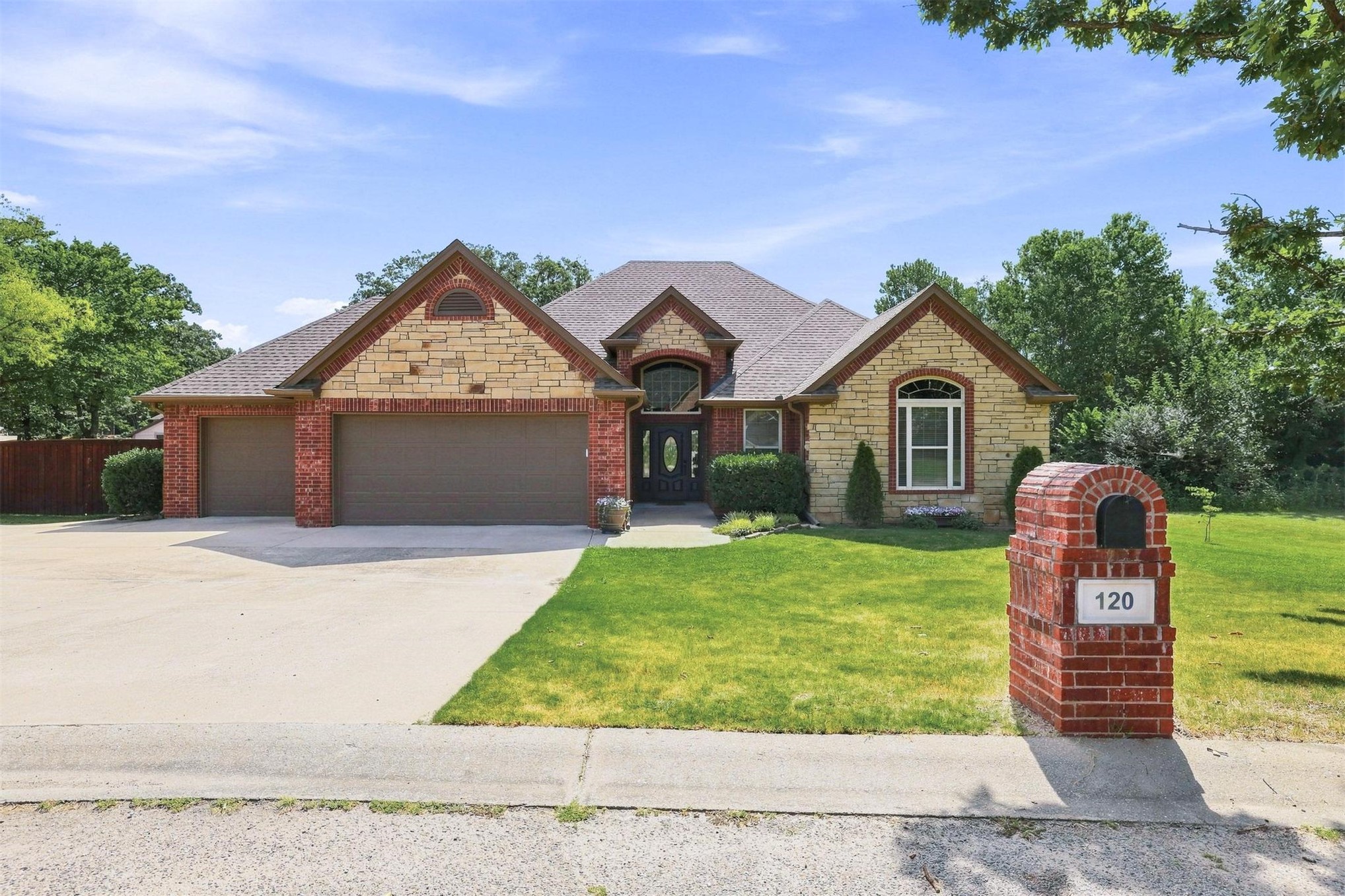 120 Sandtrap Drive Durant OK 74701