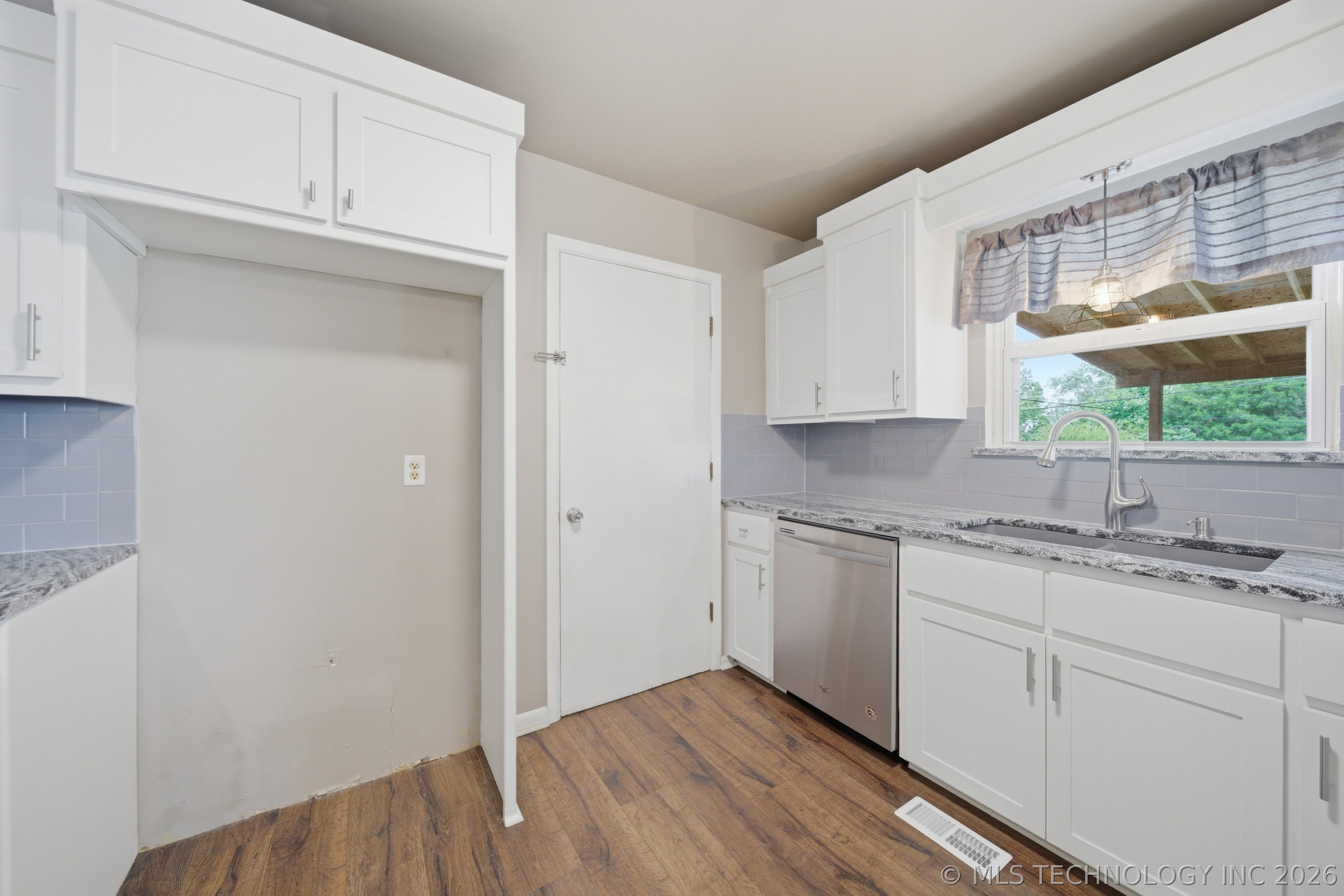 733 N Moccasin Street Sapulpa OK 74066