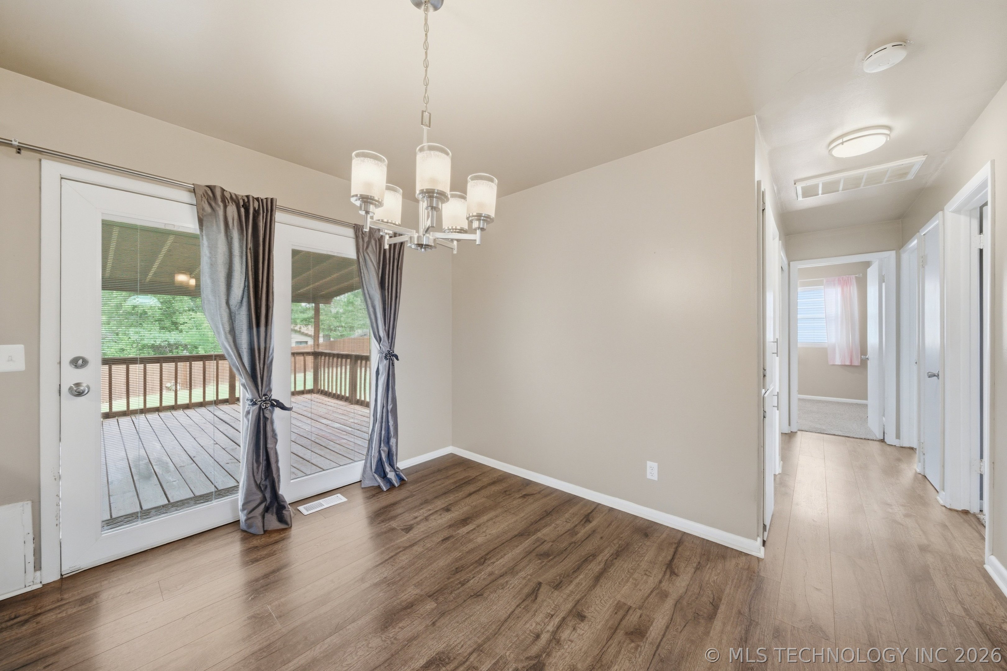 733 N Moccasin Street Sapulpa OK 74066