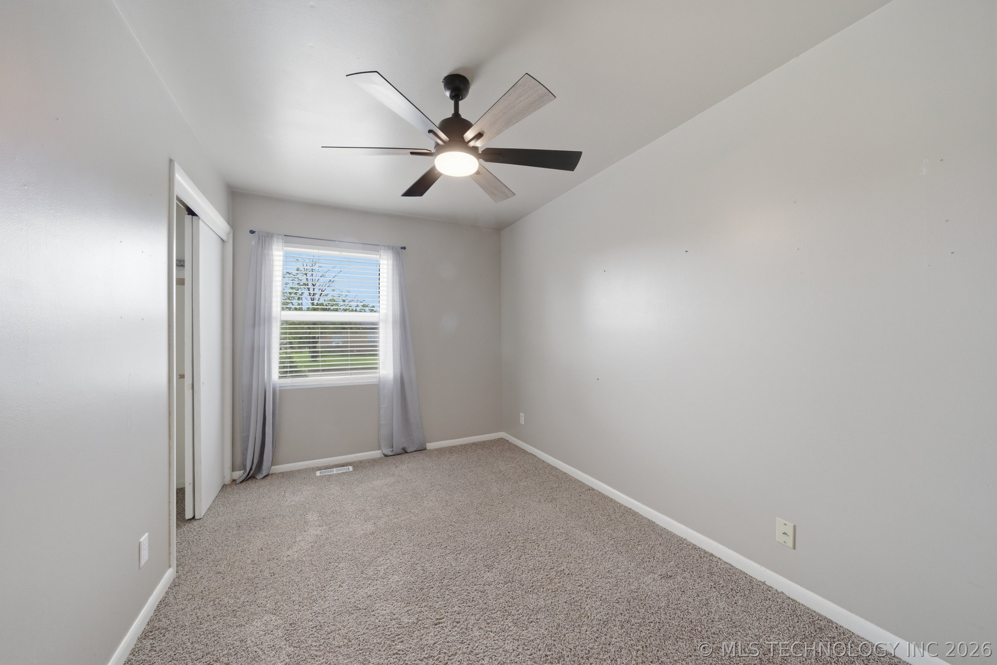 733 N Moccasin Street Sapulpa OK 74066