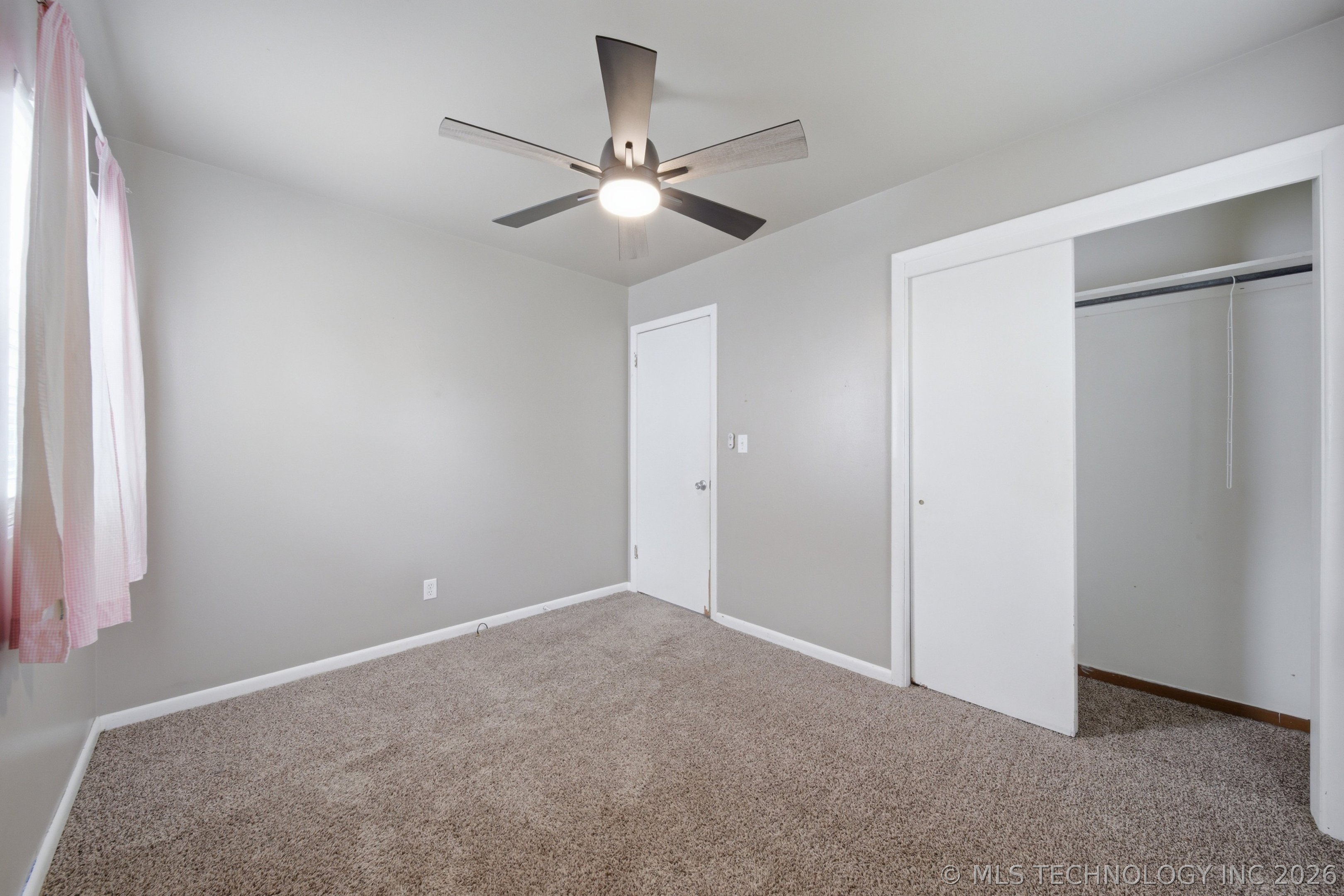 733 N Moccasin Street Sapulpa OK 74066