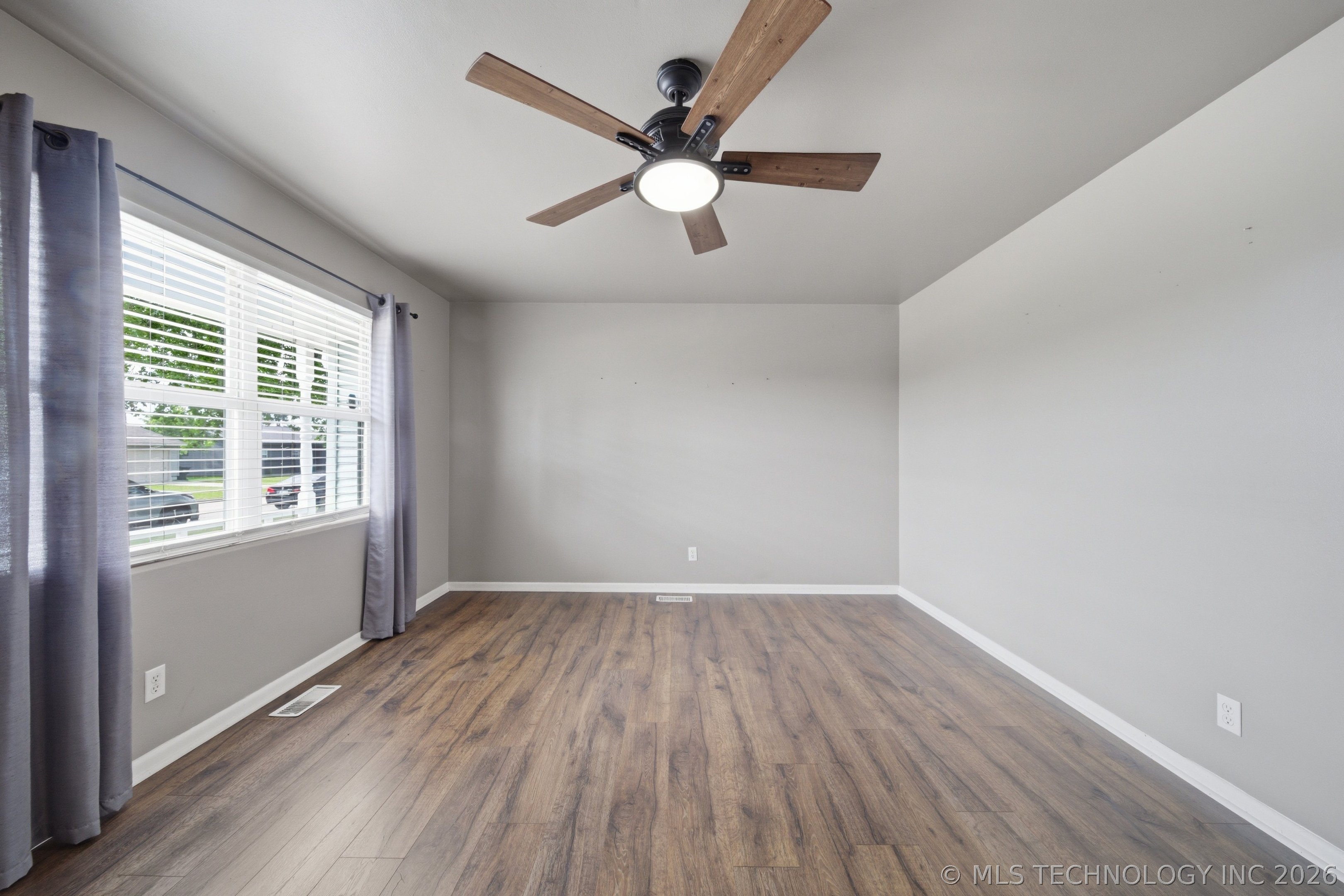 733 N Moccasin Street Sapulpa OK 74066