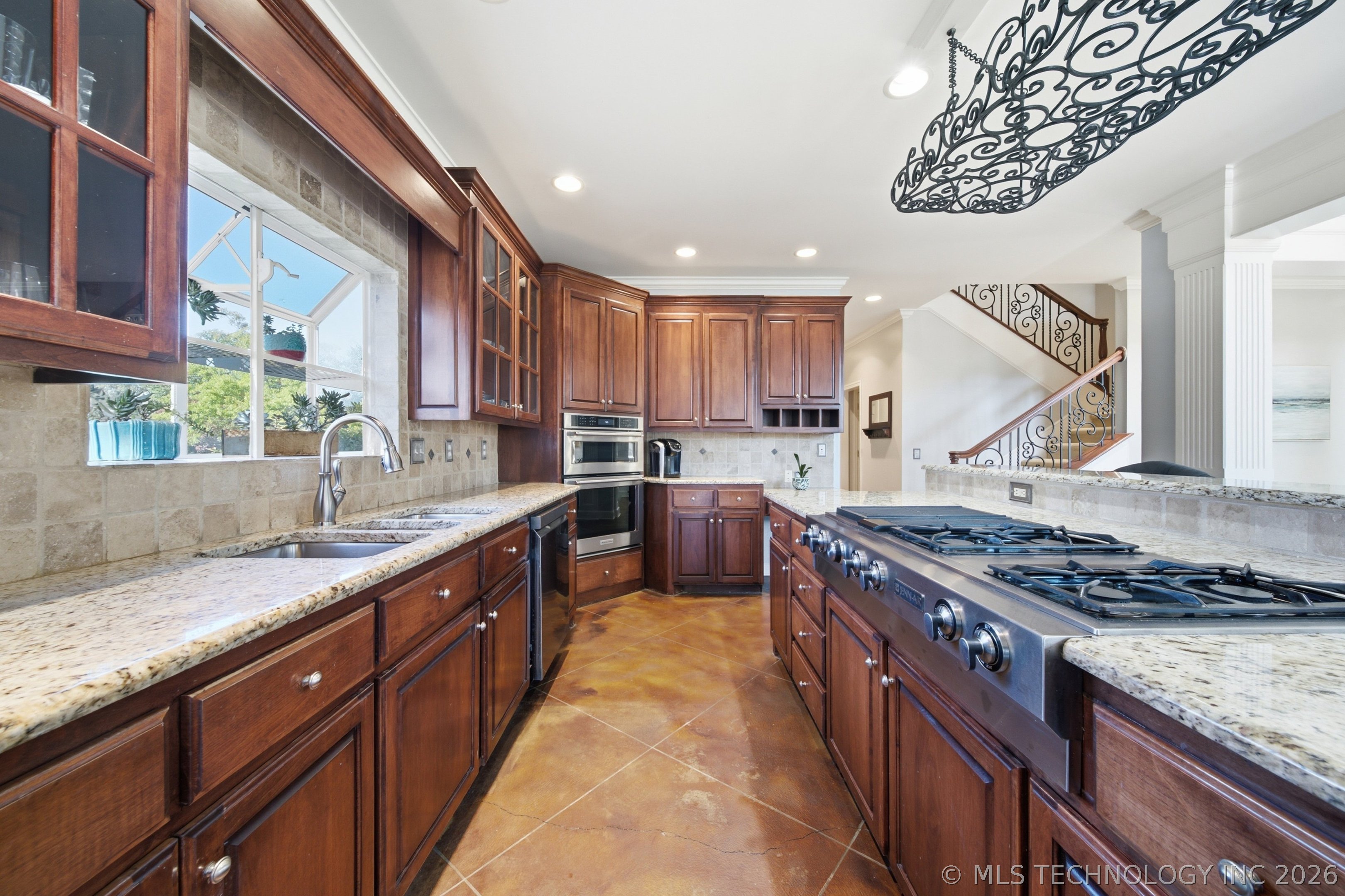 6017 W Phoenix Court Broken Arrow OK 74011