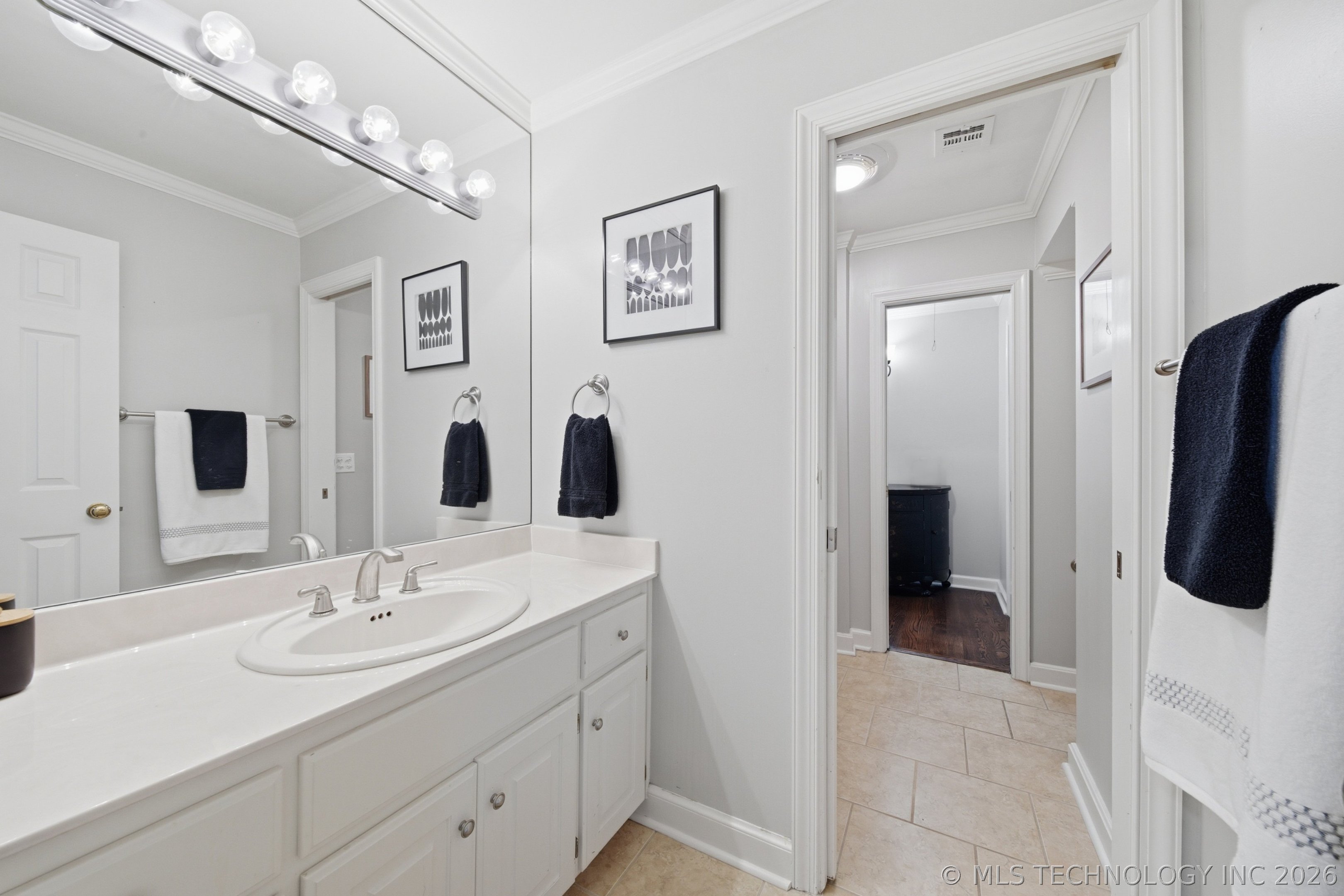 6017 W Phoenix Court Broken Arrow OK 74011