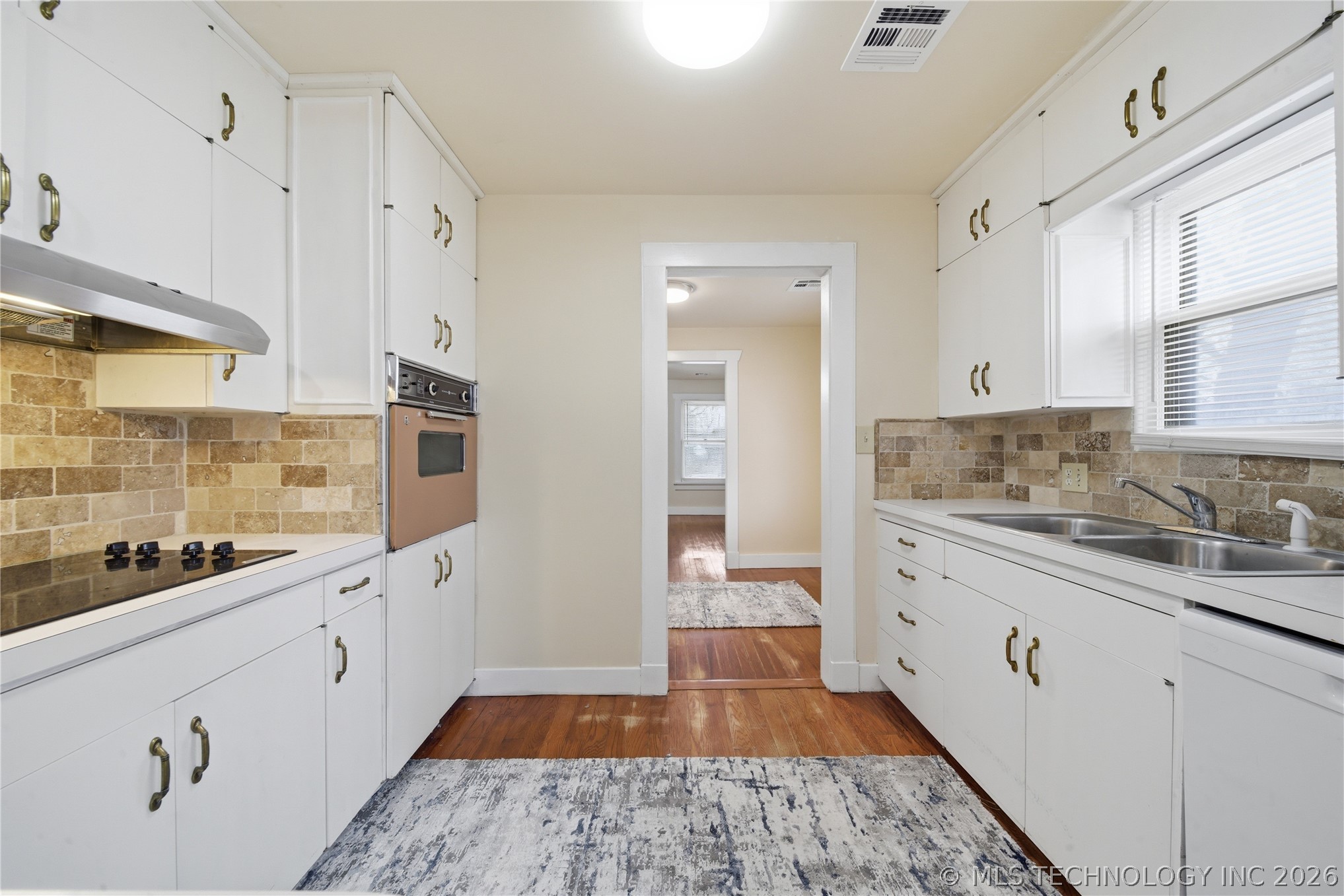 1313 E 66th Place Tulsa OK 74136