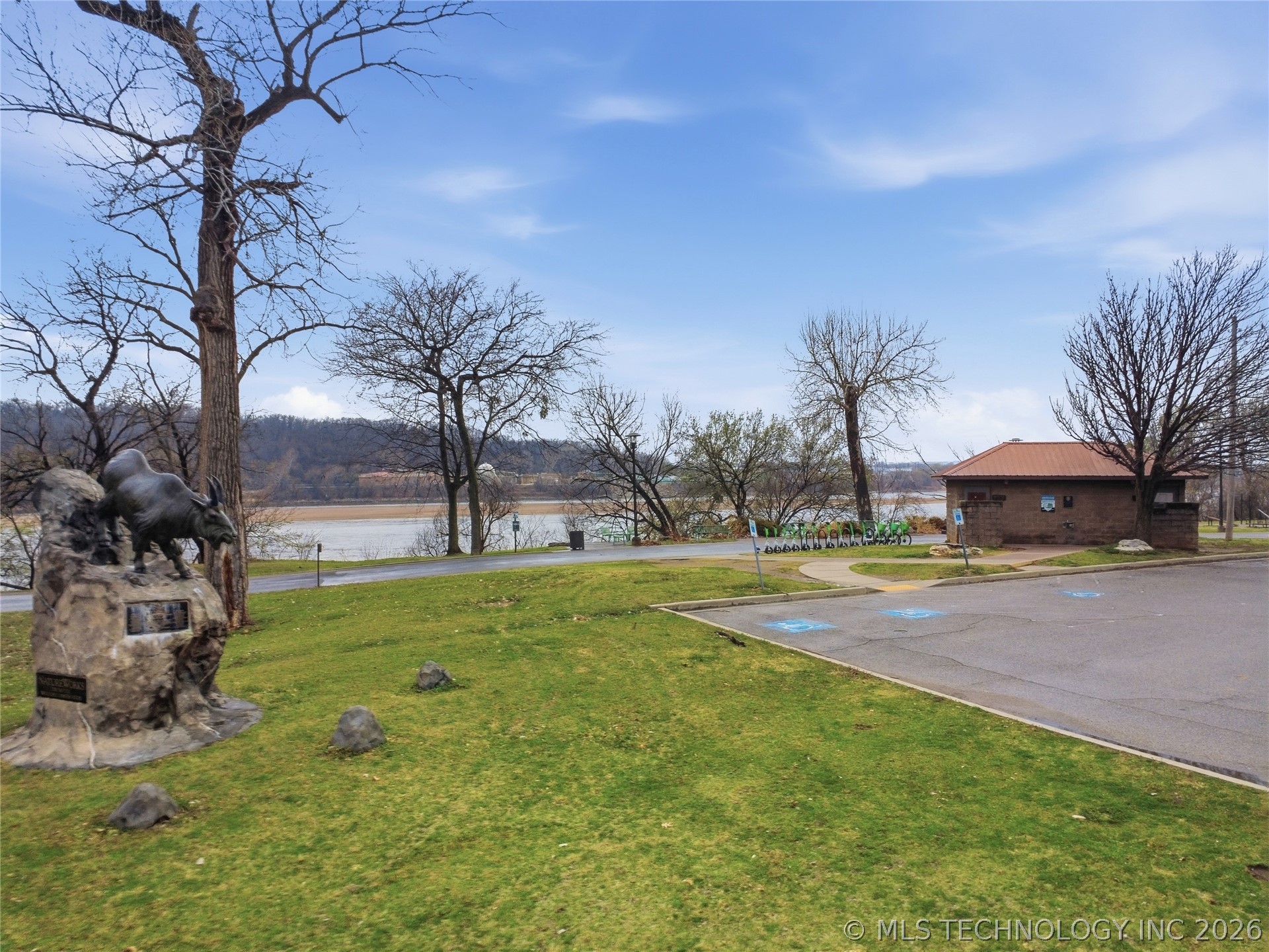 1313 E 66th Place Tulsa OK 74136