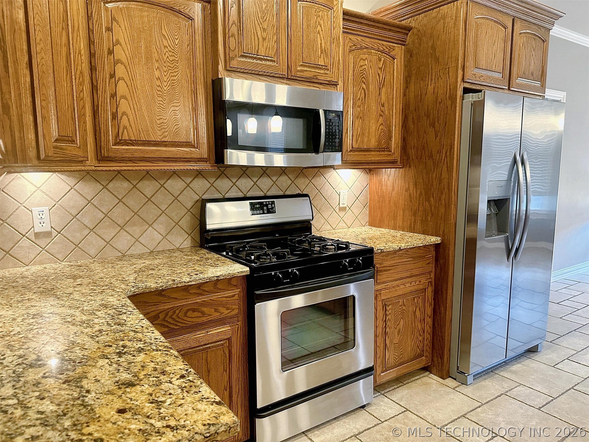 605 S Oak Avenue Tahlequah OK 74464