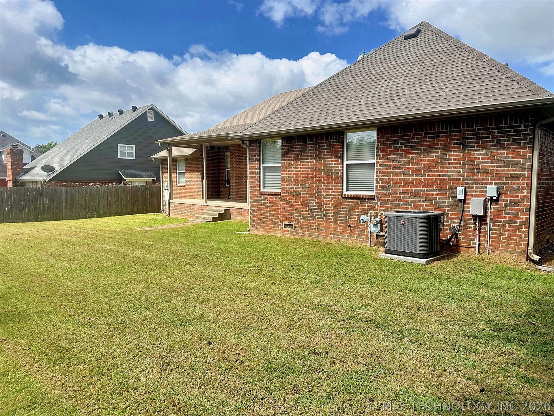 605 S Oak Avenue Tahlequah OK 74464