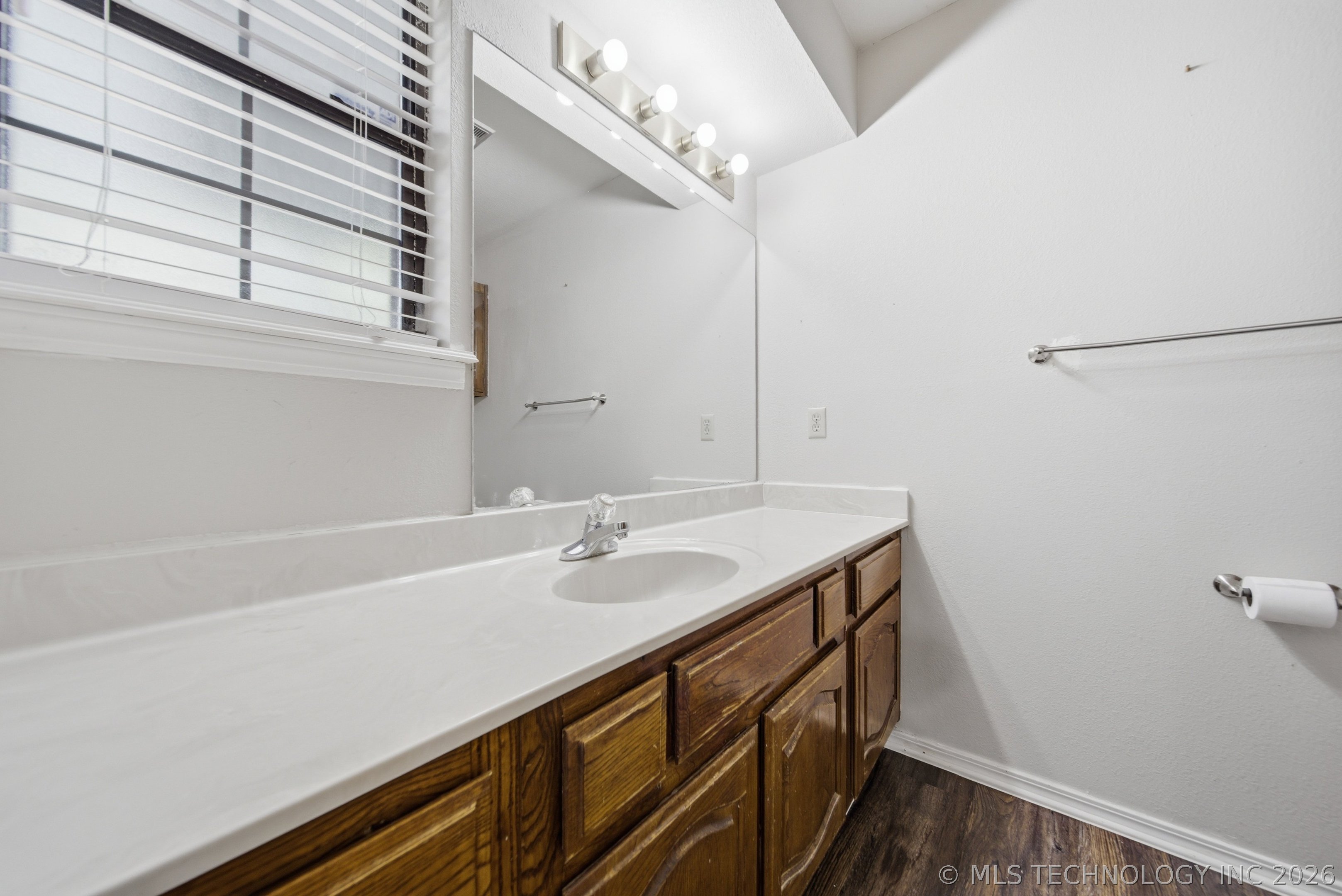 7514 S Saint Louis Avenue Tulsa OK 74136