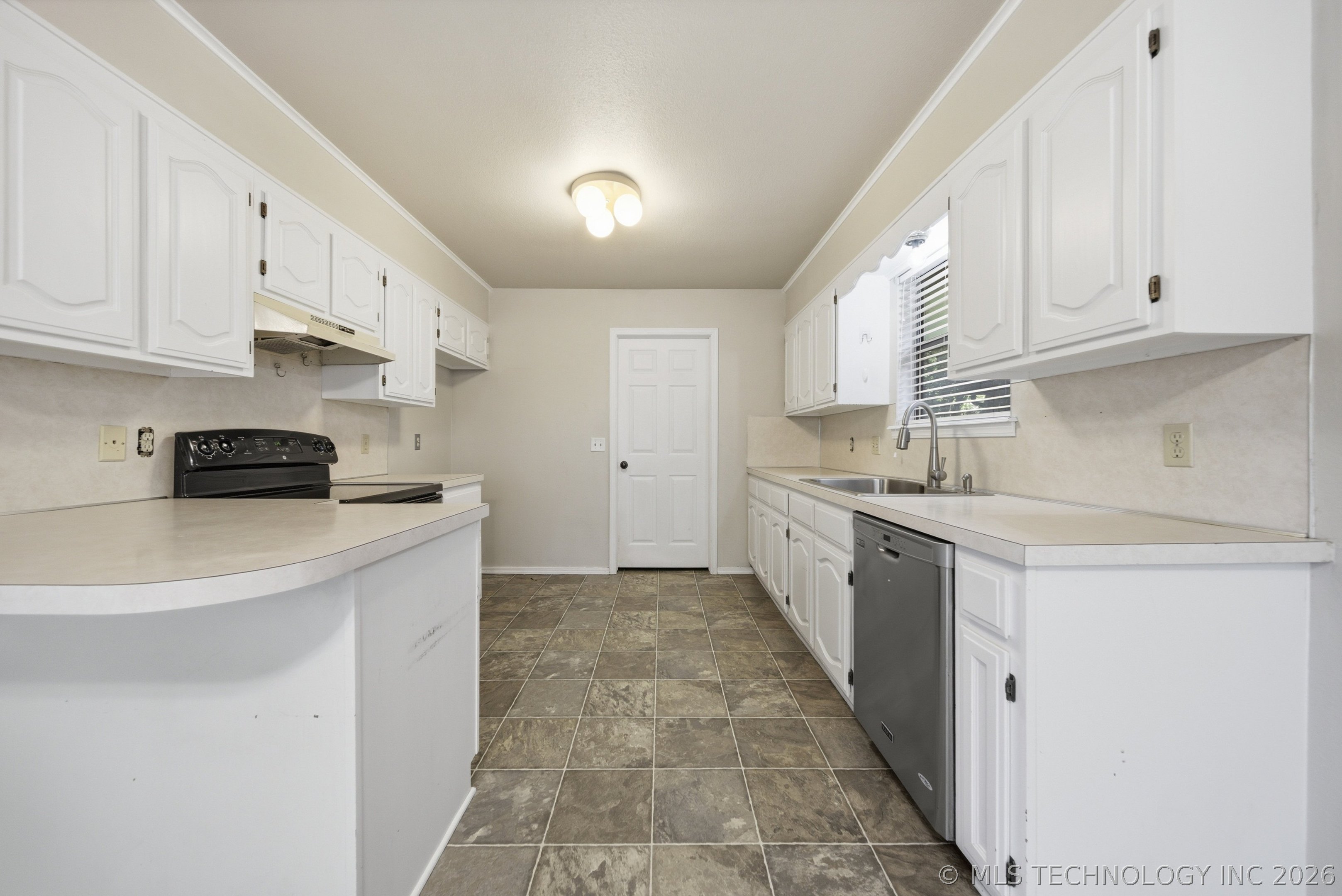 7514 S Saint Louis Avenue Tulsa OK 74136