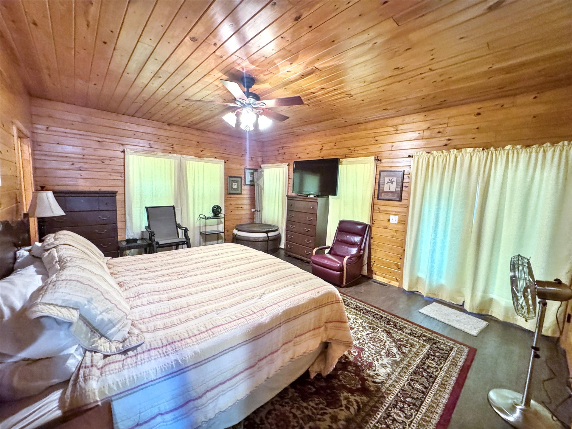 33473 Highway 82 Cookson OK 74427