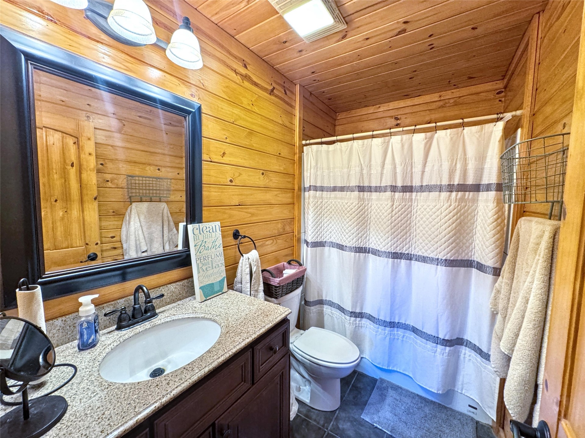 33473 Highway 82 Cookson OK 74427