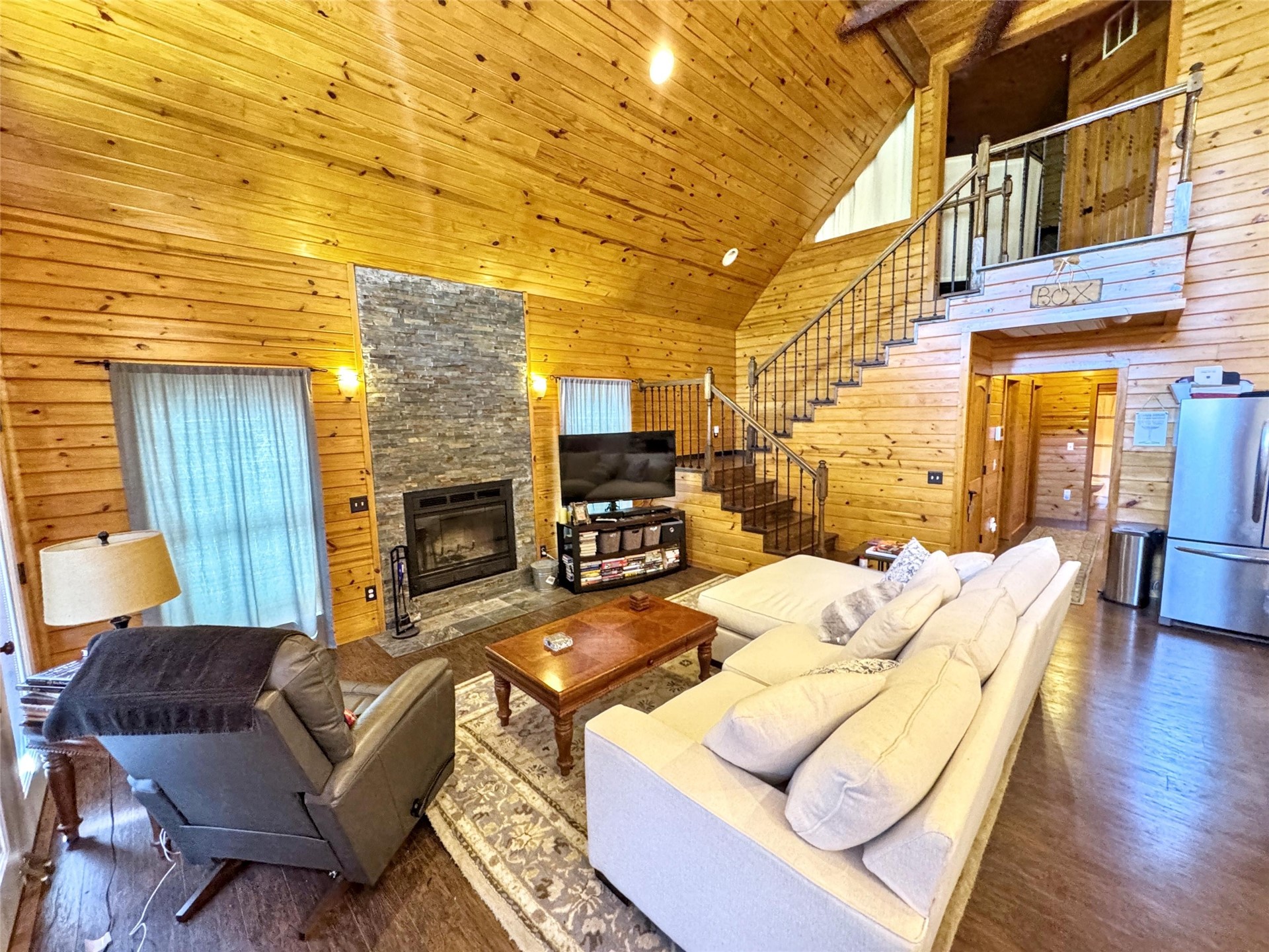 33473 Highway 82 Cookson OK 74427