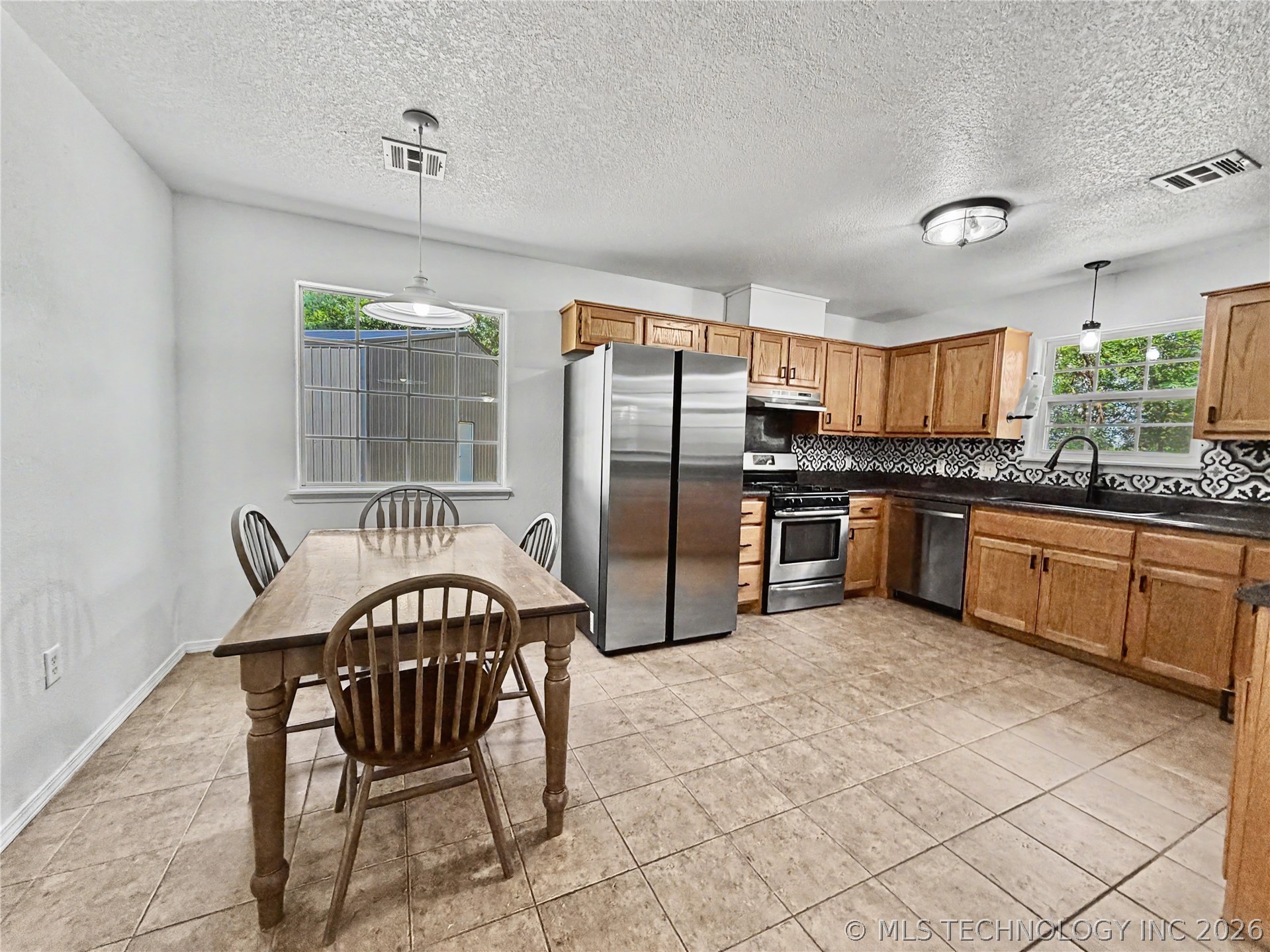 25607 S Pin Oak Drive Tahlequah OK 74464