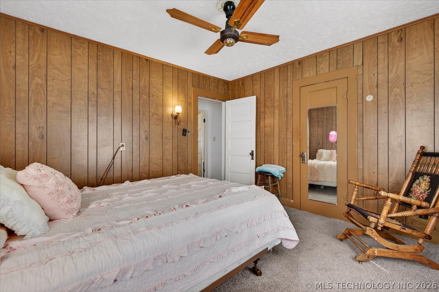 906 E 9th Street Pawhuska OK 74056