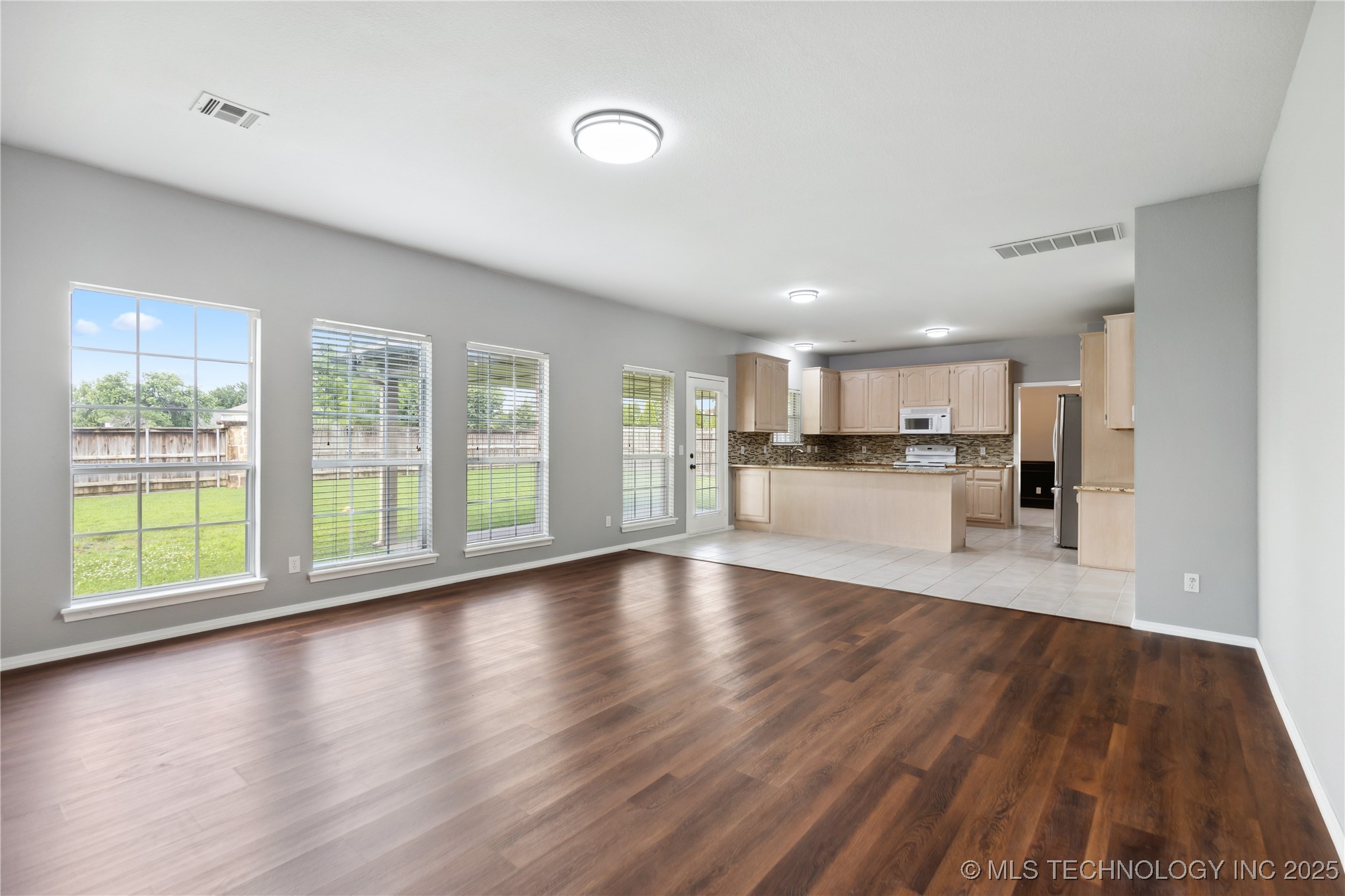 208 N Nyssa Avenue Broken Arrow OK 74012