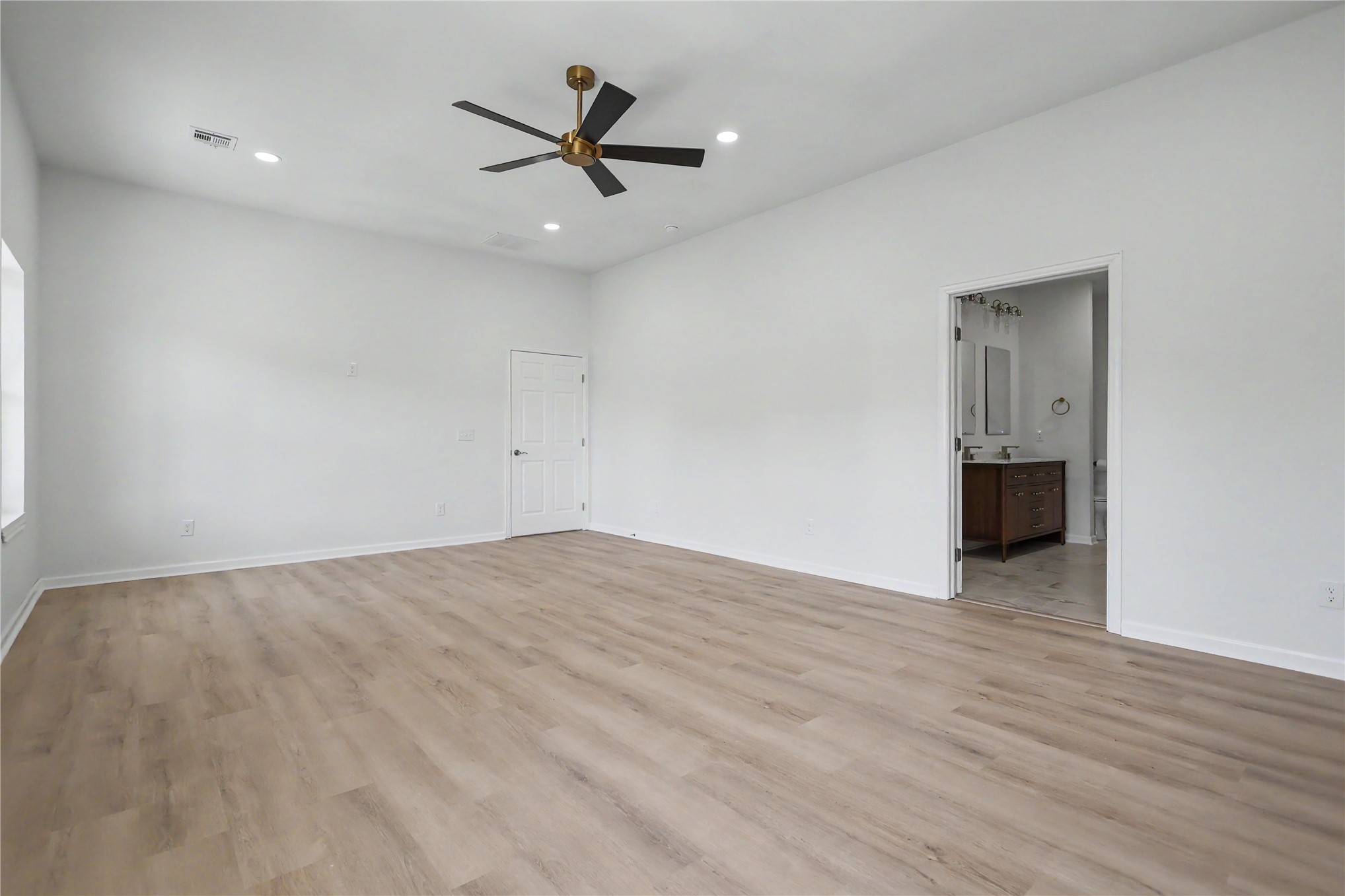 5400 W Groat Road Hulbert OK 74441